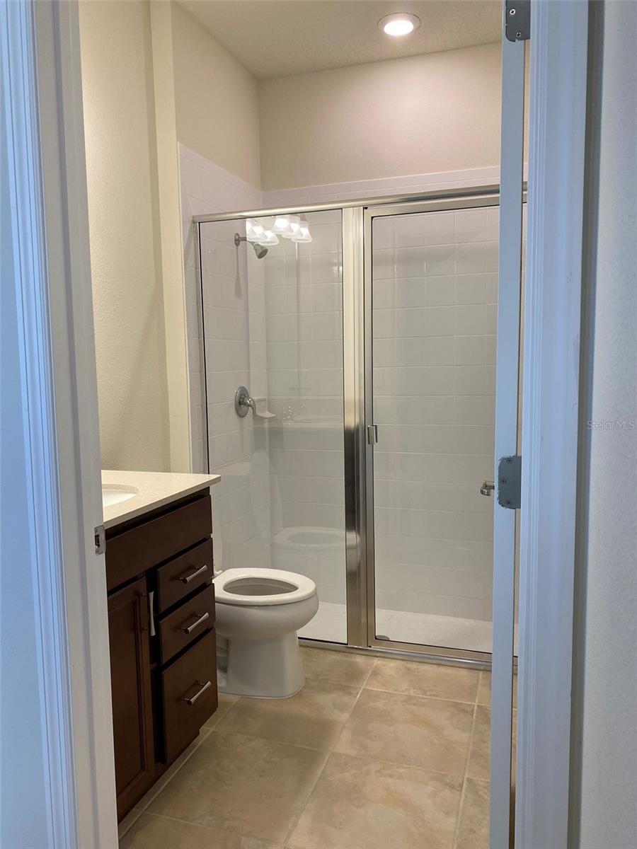 LONGLEAF/OAKLAND - Residential Lease