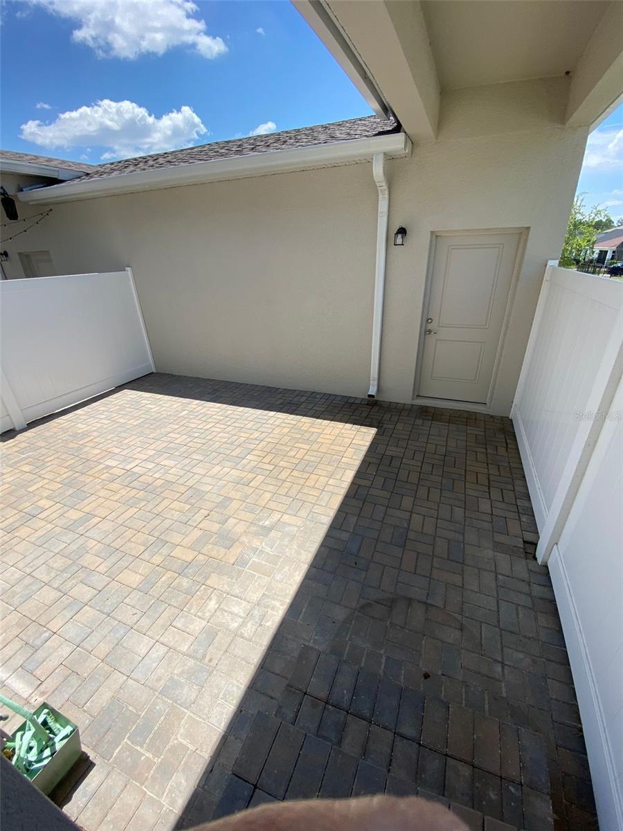 LONGLEAF/OAKLAND - Residential Lease