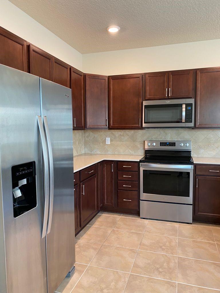 LONGLEAF/OAKLAND - Residential Lease