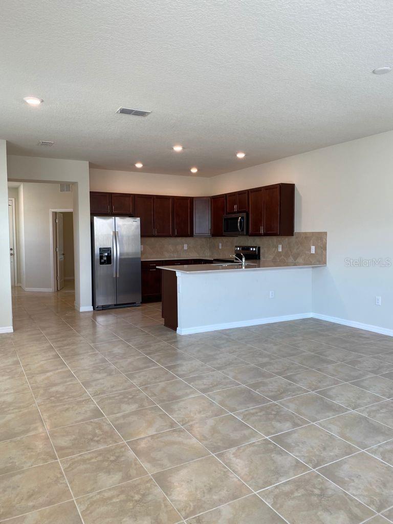 LONGLEAF/OAKLAND - Residential Lease