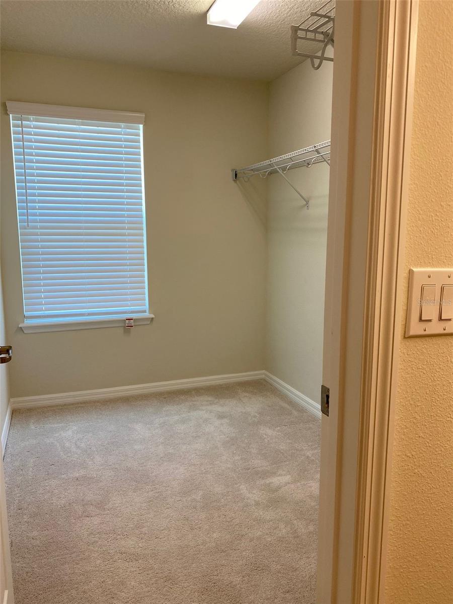 LONGLEAF/OAKLAND - Residential Lease