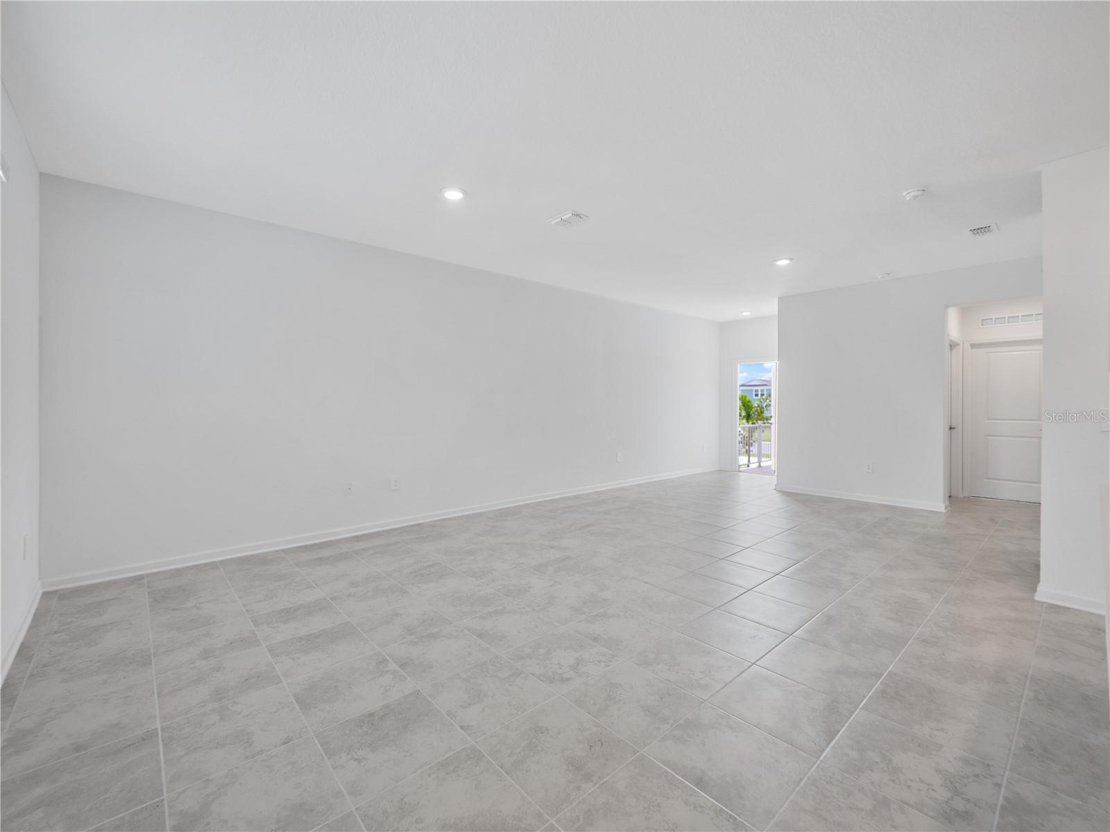 TOHOQUA PH 6 - Residential Lease