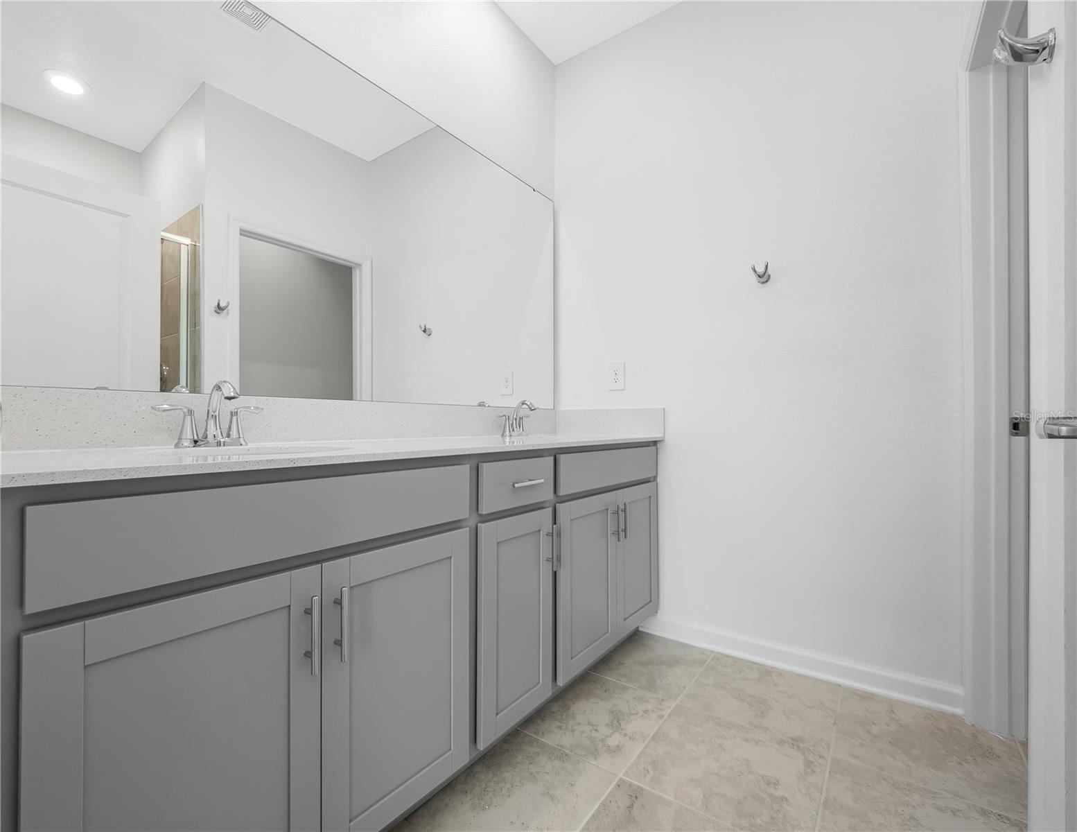TOHOQUA PH 6 - Residential Lease