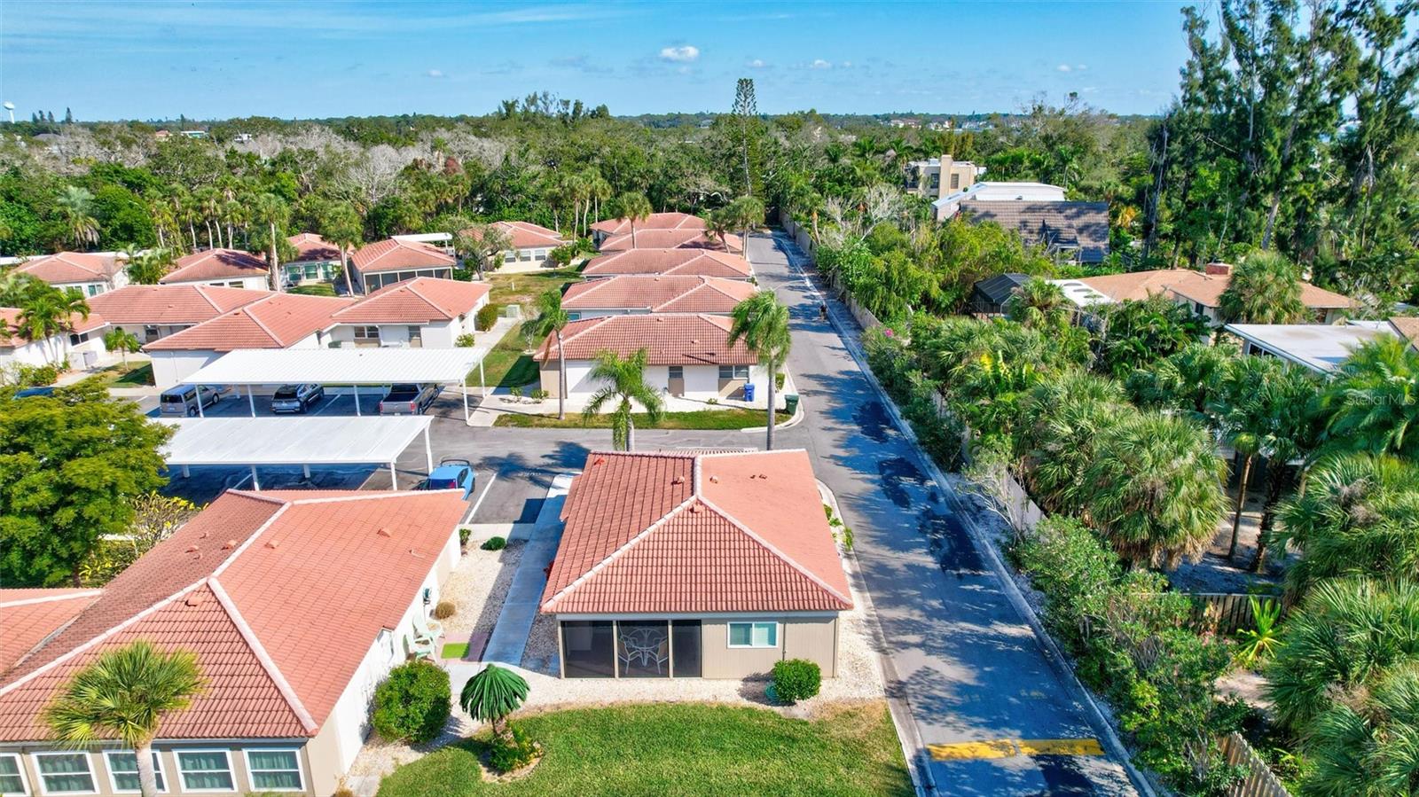 VISTA HERMOSA - Residential