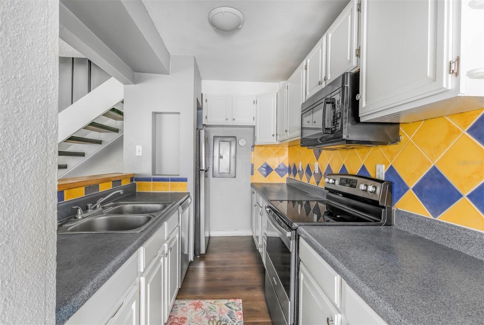 EASTWOOD PINES - Residential
