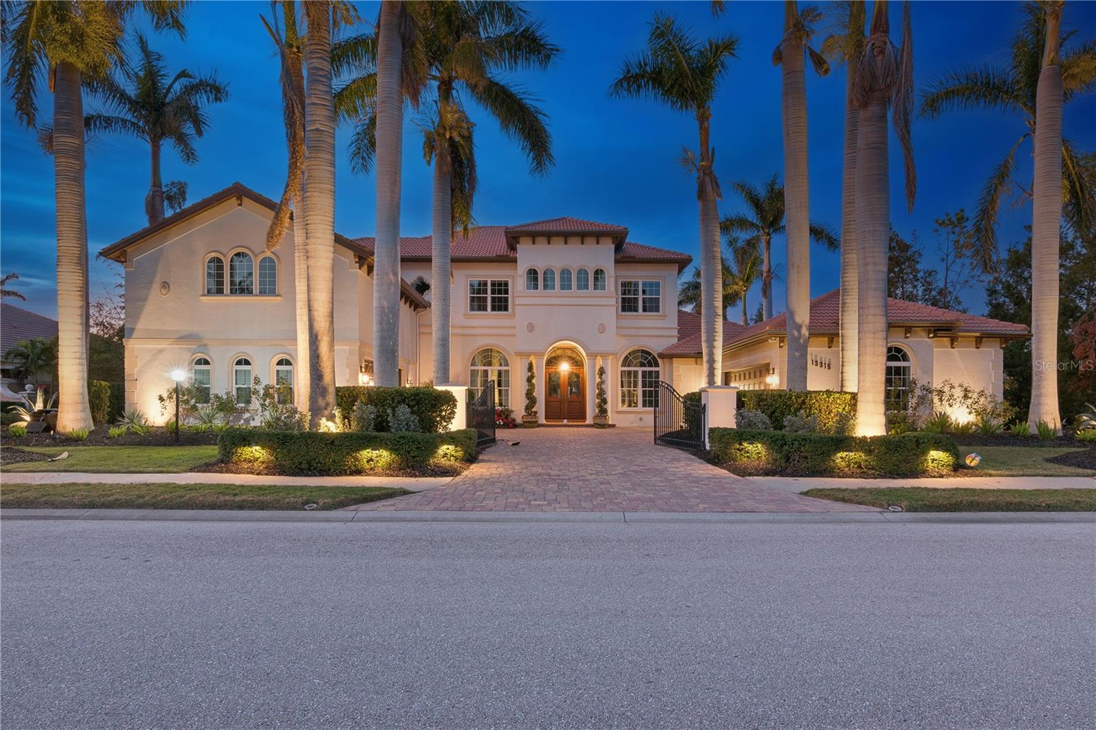 LAKEWOOD RANCH COUNTRY CLUB VILLAGE U&X - Residential