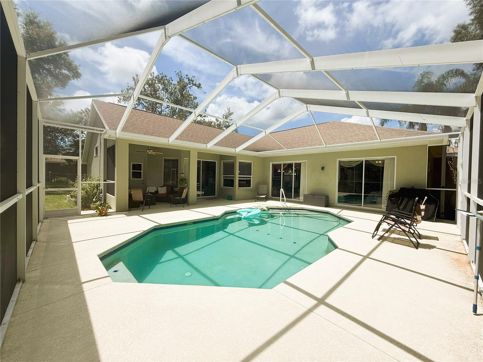 RIVER COUNTRY ESTATES - Residential