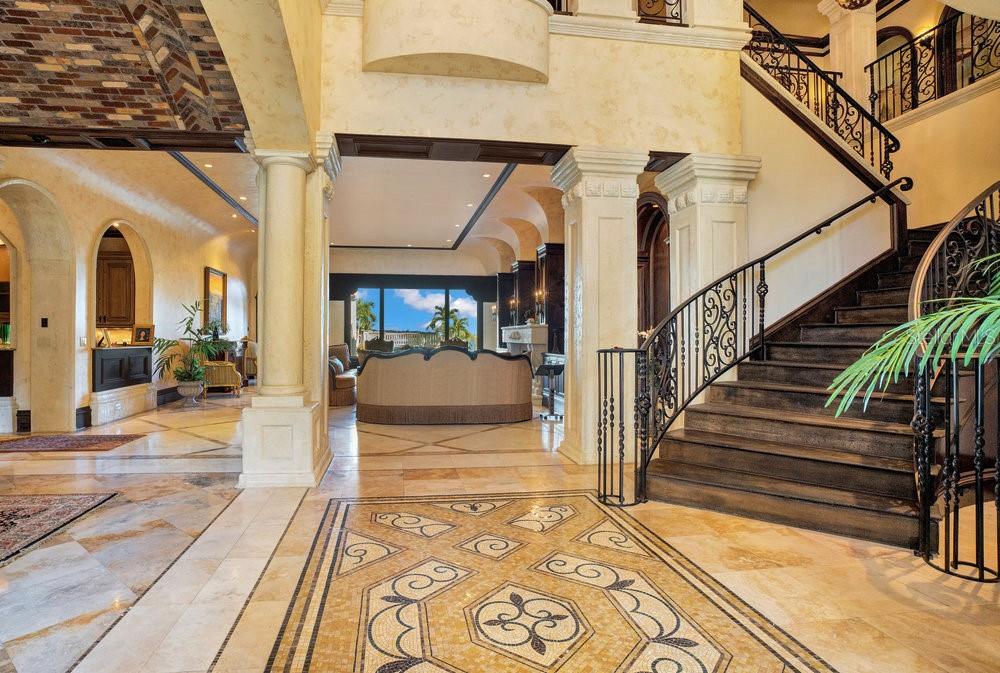BELLA COLLINA SUB - Residential