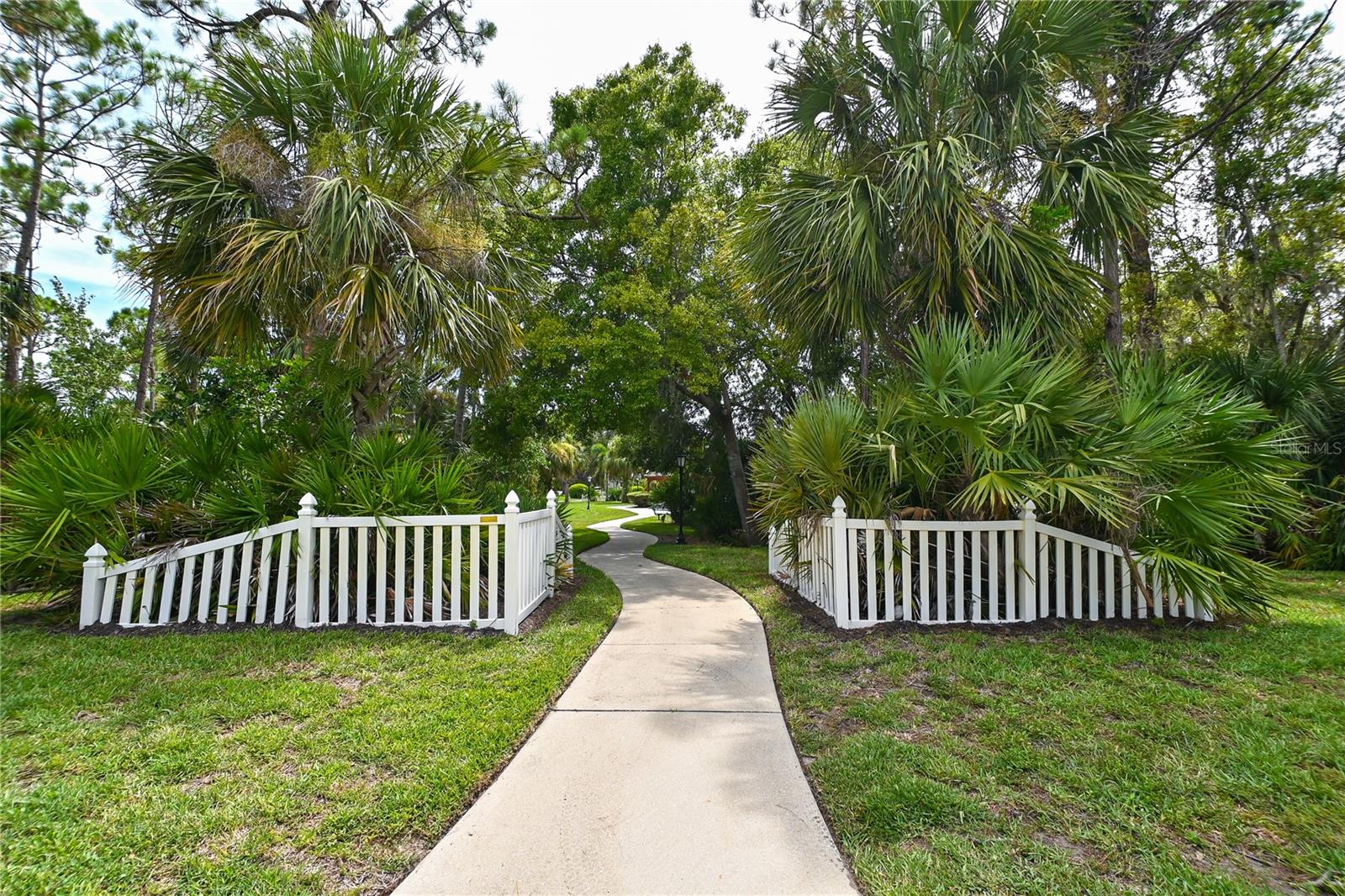 RIVENDELL WOODLANDS - Residential