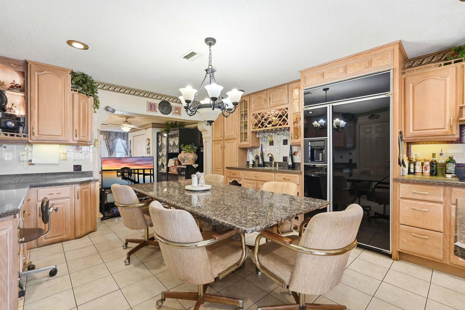 BEAU RIVAGE SHORES - Residential