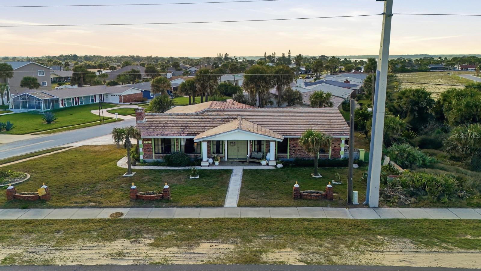 BEAU RIVAGE SHORES - Residential