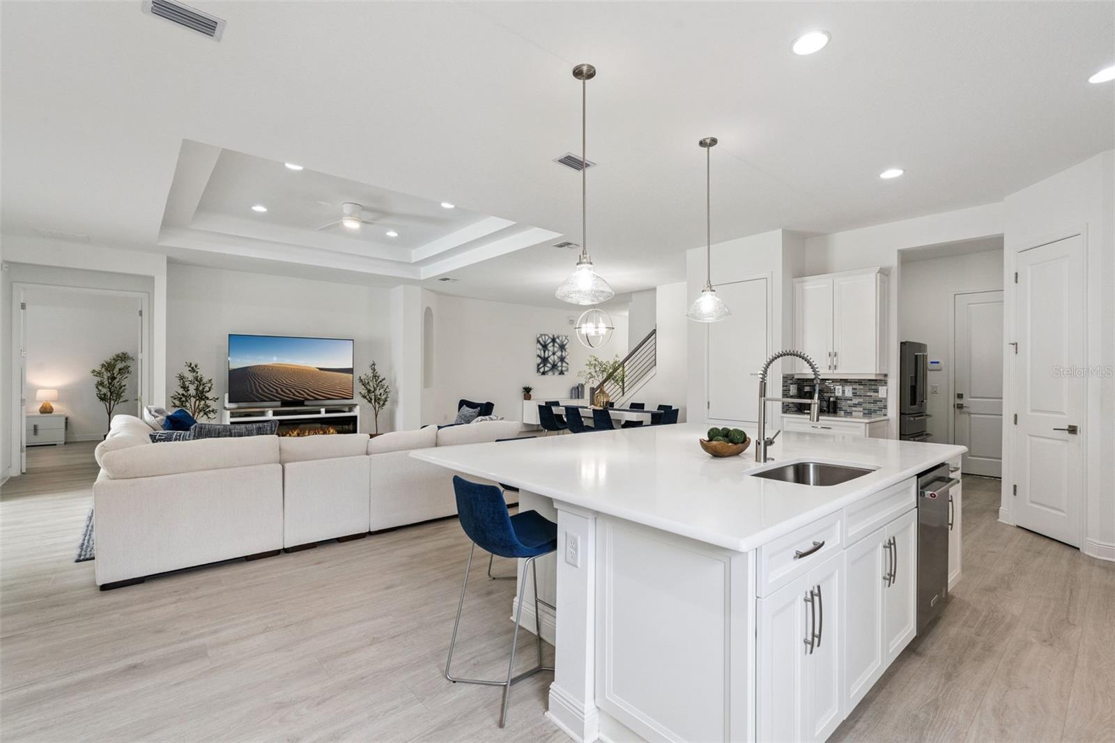 LAKESIDE/HAMLIN 60 - Residential