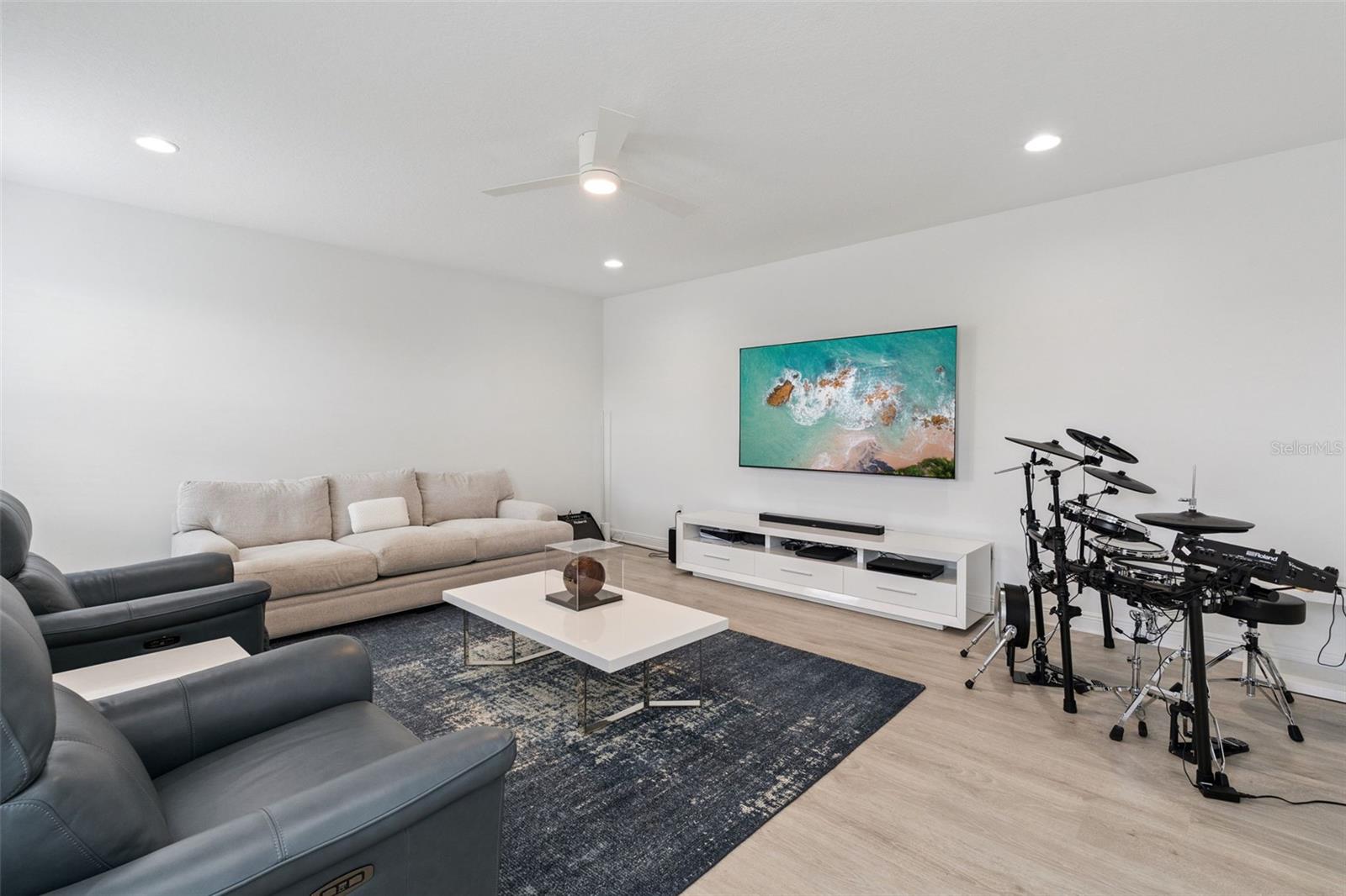 LAKESIDE/HAMLIN 60 - Residential