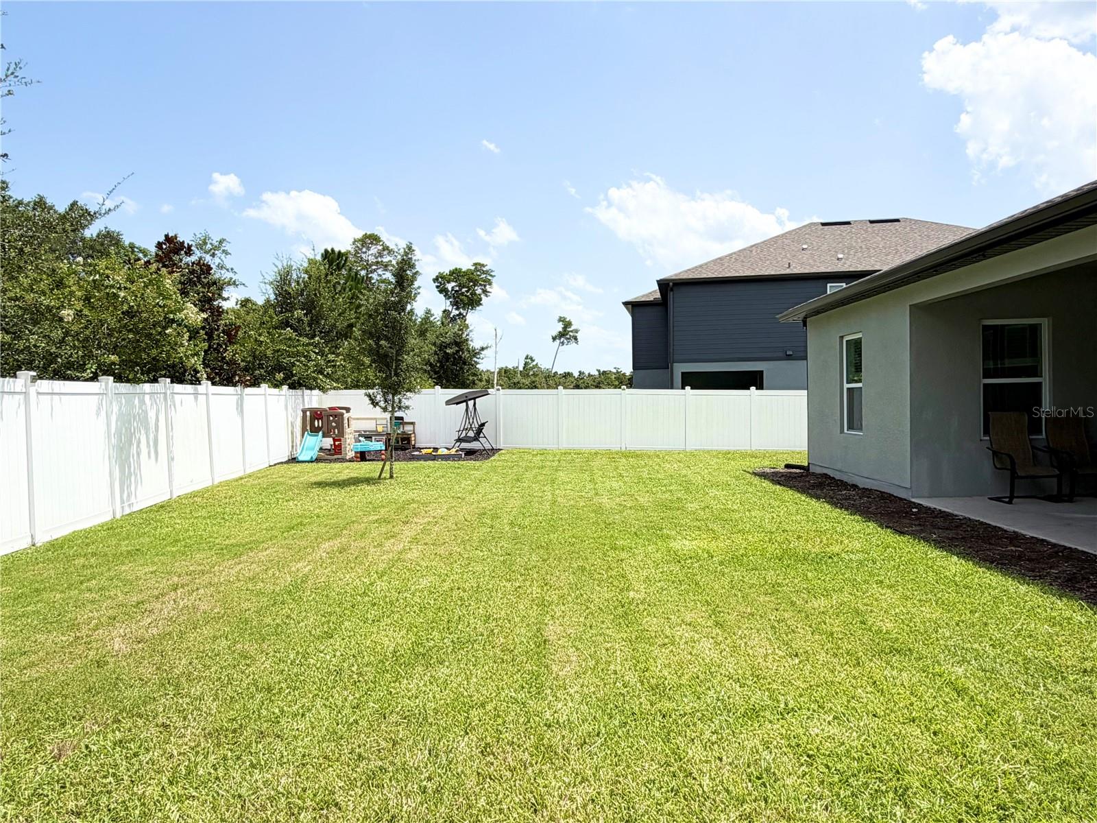 HAMPTON OAKS - Residential