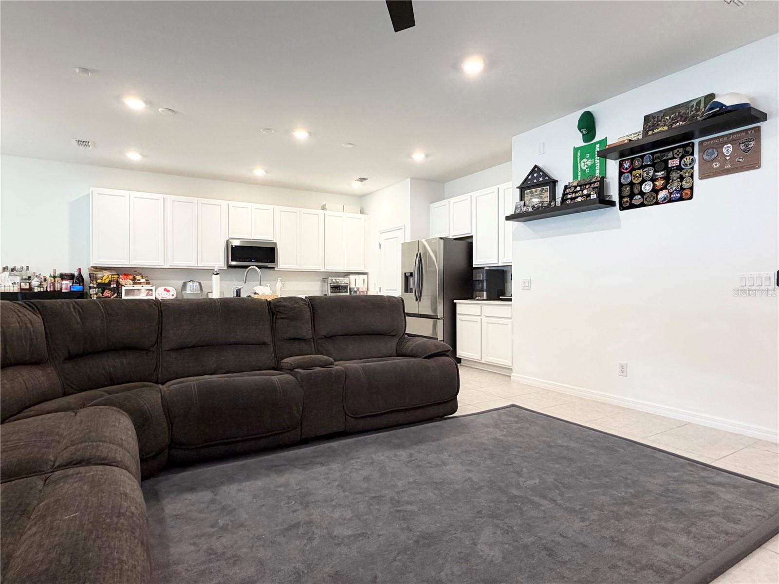 HAMPTON OAKS - Residential
