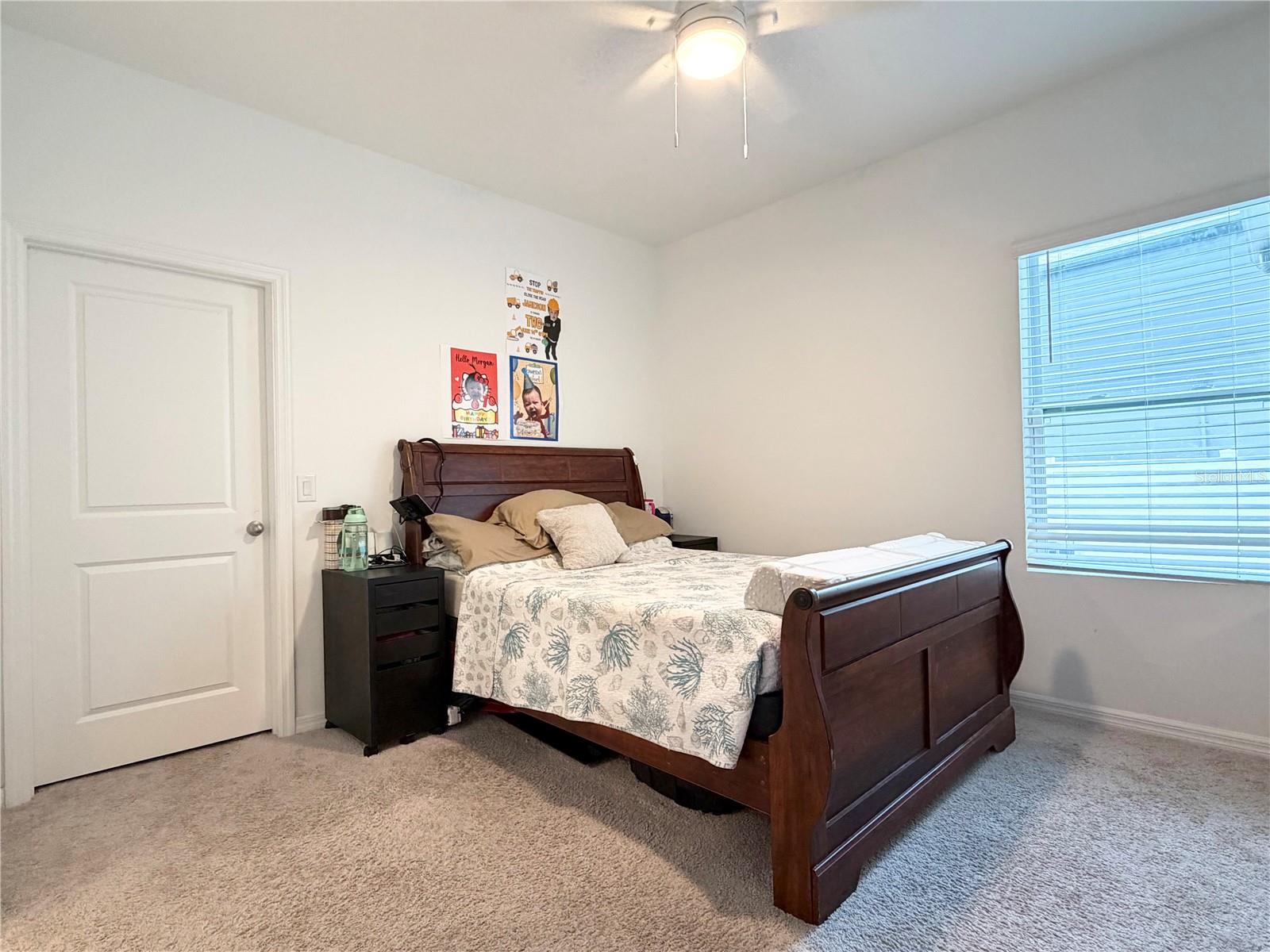HAMPTON OAKS - Residential