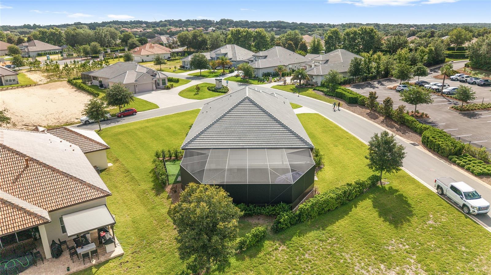 HALLS RESERVE - Residential