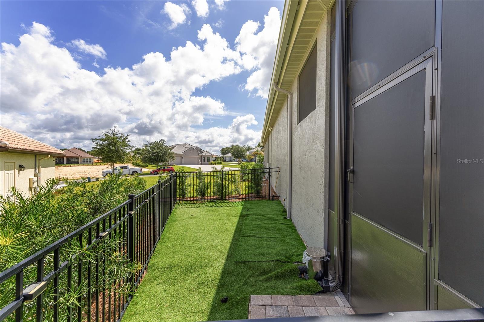 HALLS RESERVE - Residential
