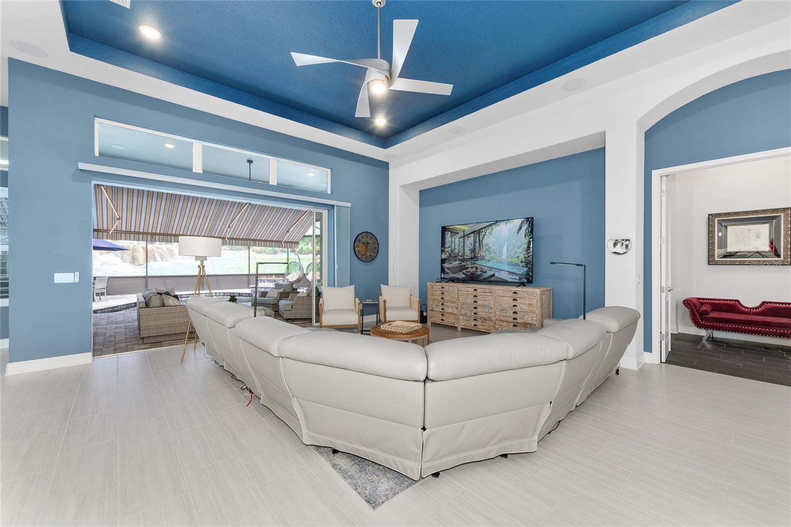 HALLS RESERVE - Residential