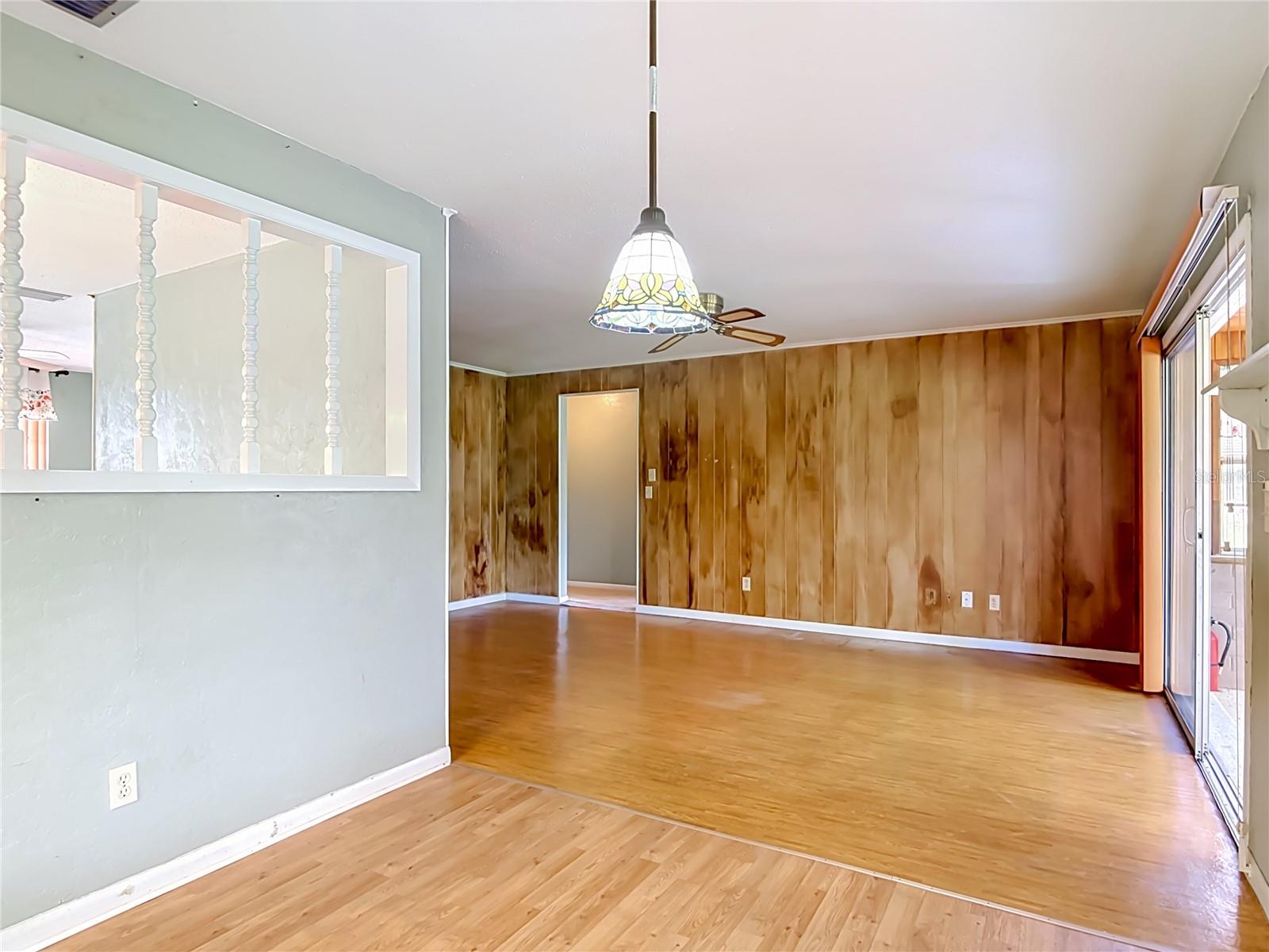 DELTONA LAKES UNIT 08 - Residential