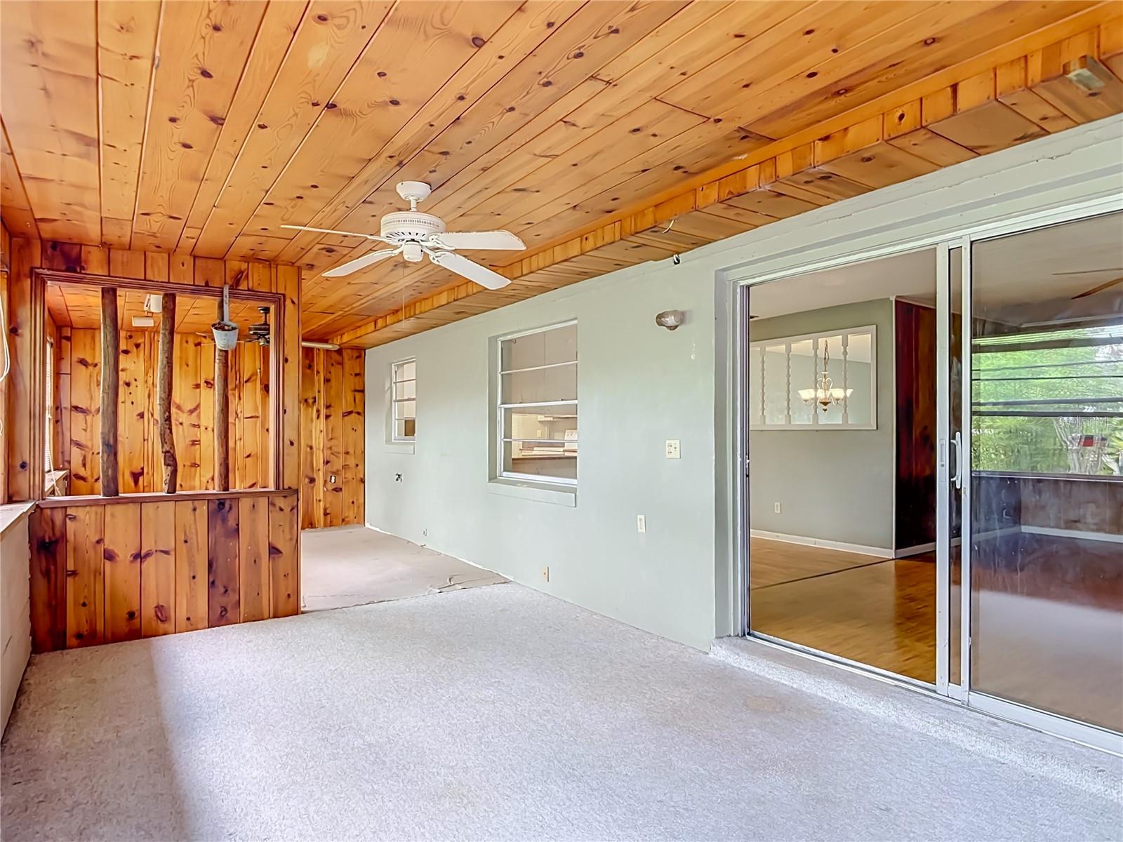 DELTONA LAKES UNIT 08 - Residential