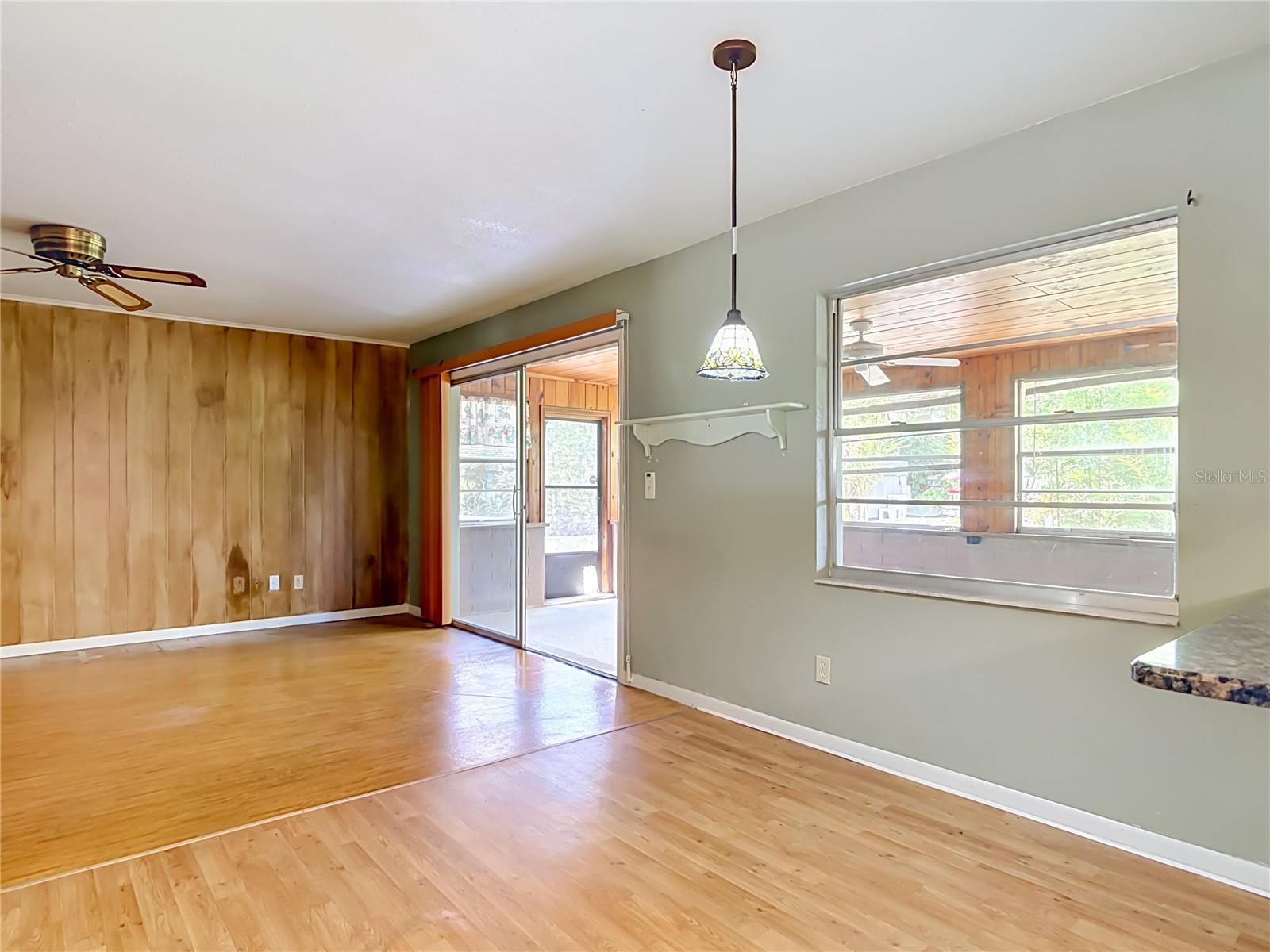 DELTONA LAKES UNIT 08 - Residential