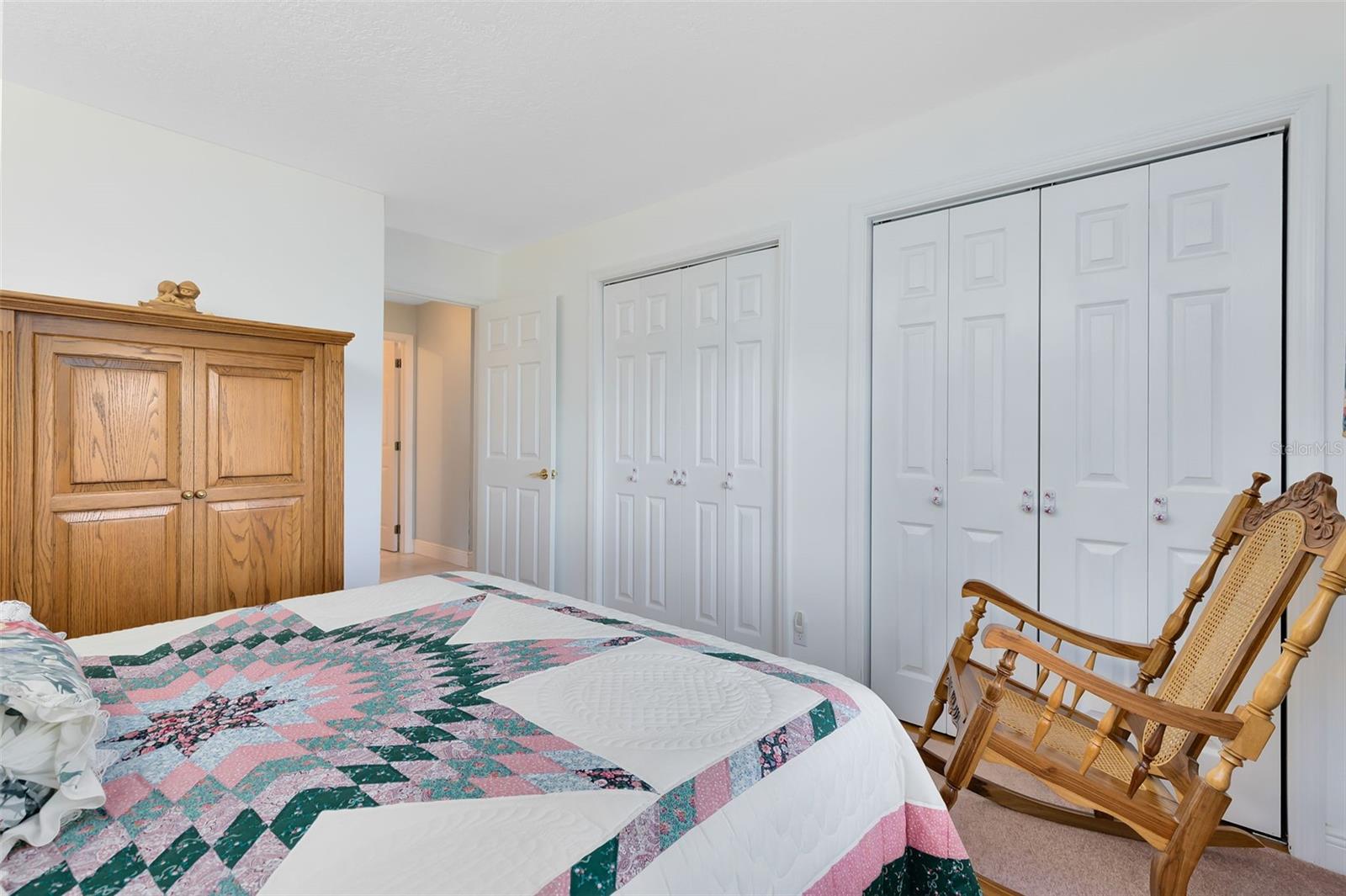 LAKE MARIAN SHORES - Residential