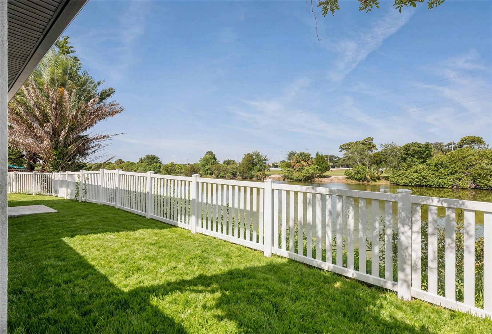 ALOHA GARDENS - Residential