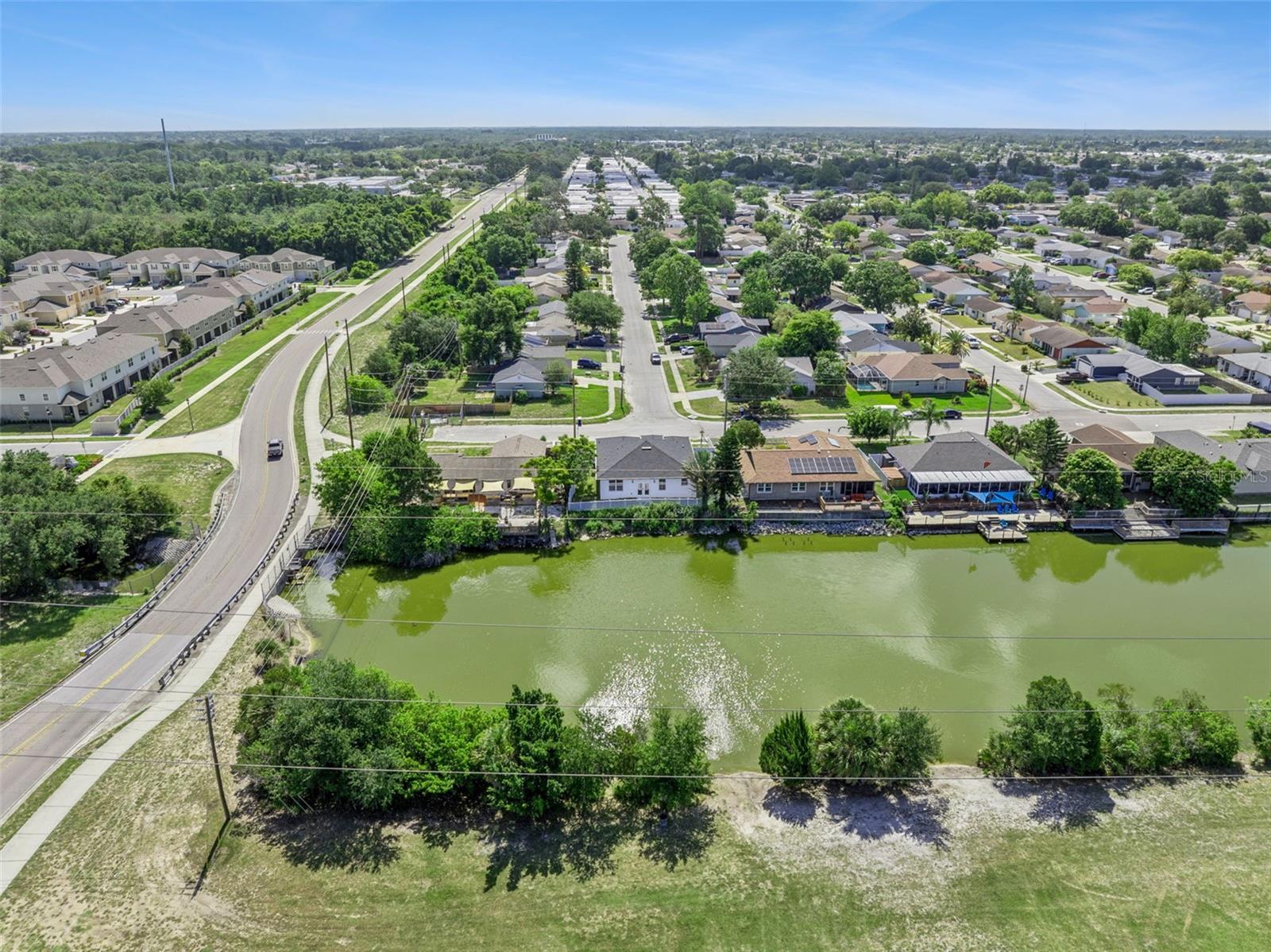 ALOHA GARDENS - Residential