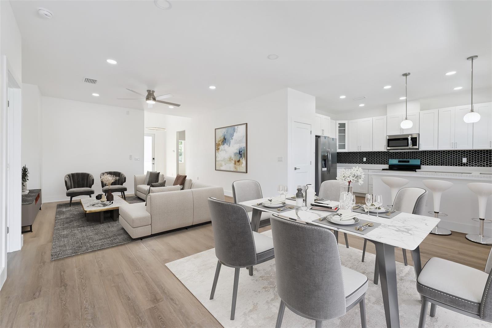 ALOHA GARDENS - Residential