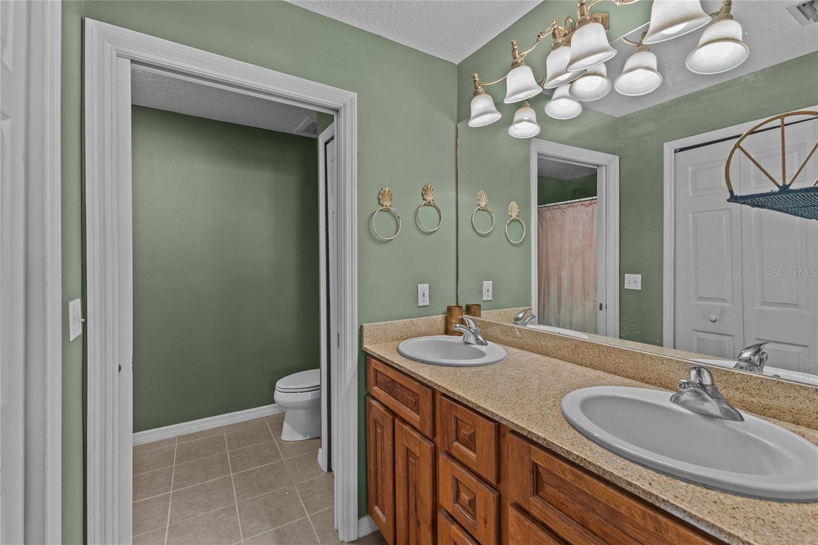 SPORTSMANS LODGE - Residential
