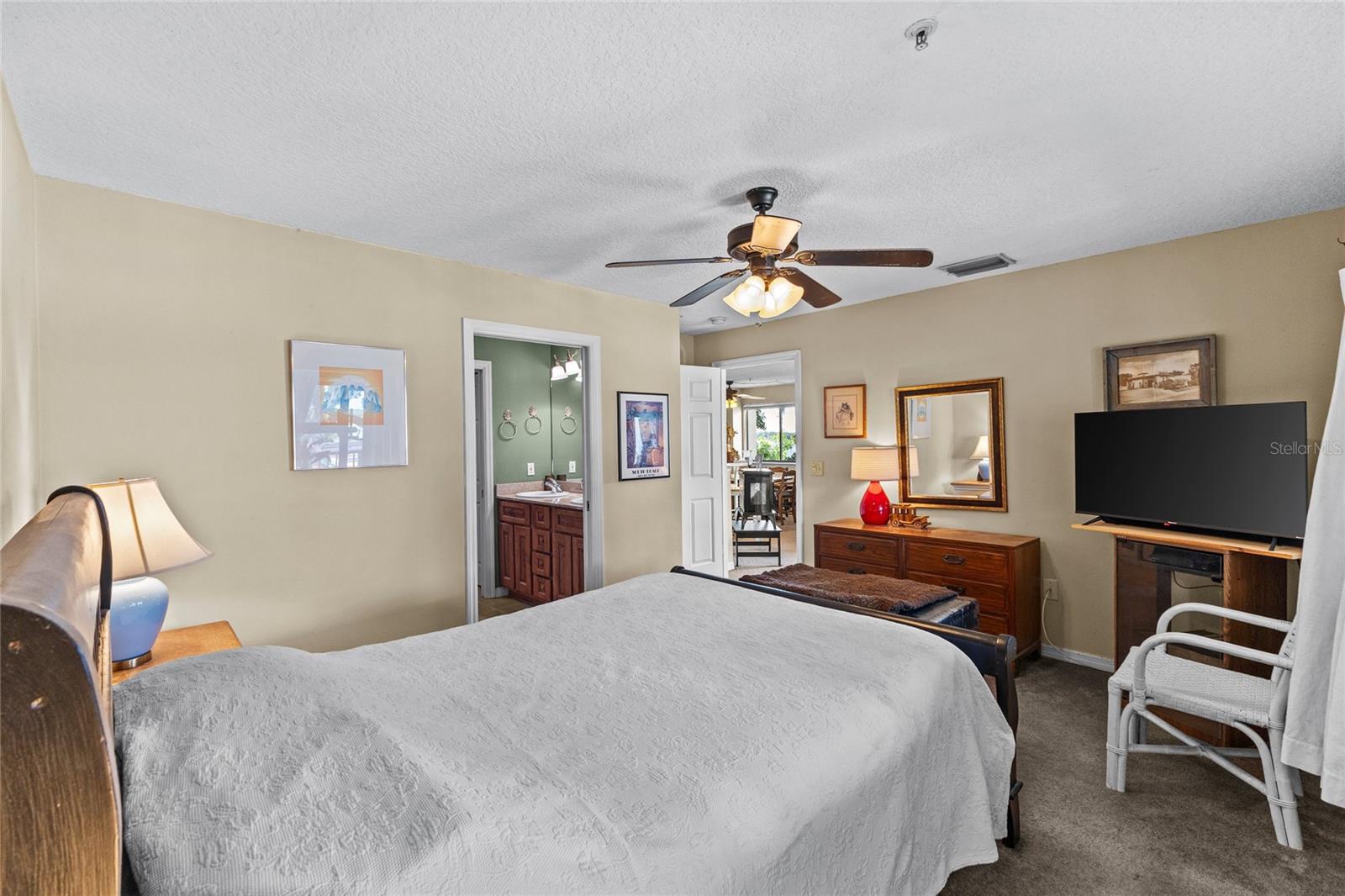 SPORTSMANS LODGE - Residential
