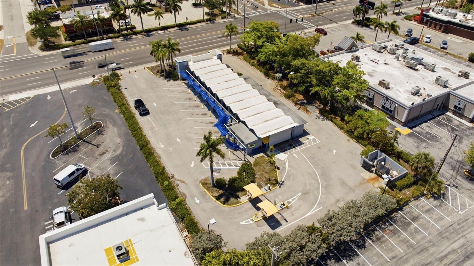 ACREAGE & UNREC - Commercial Sale