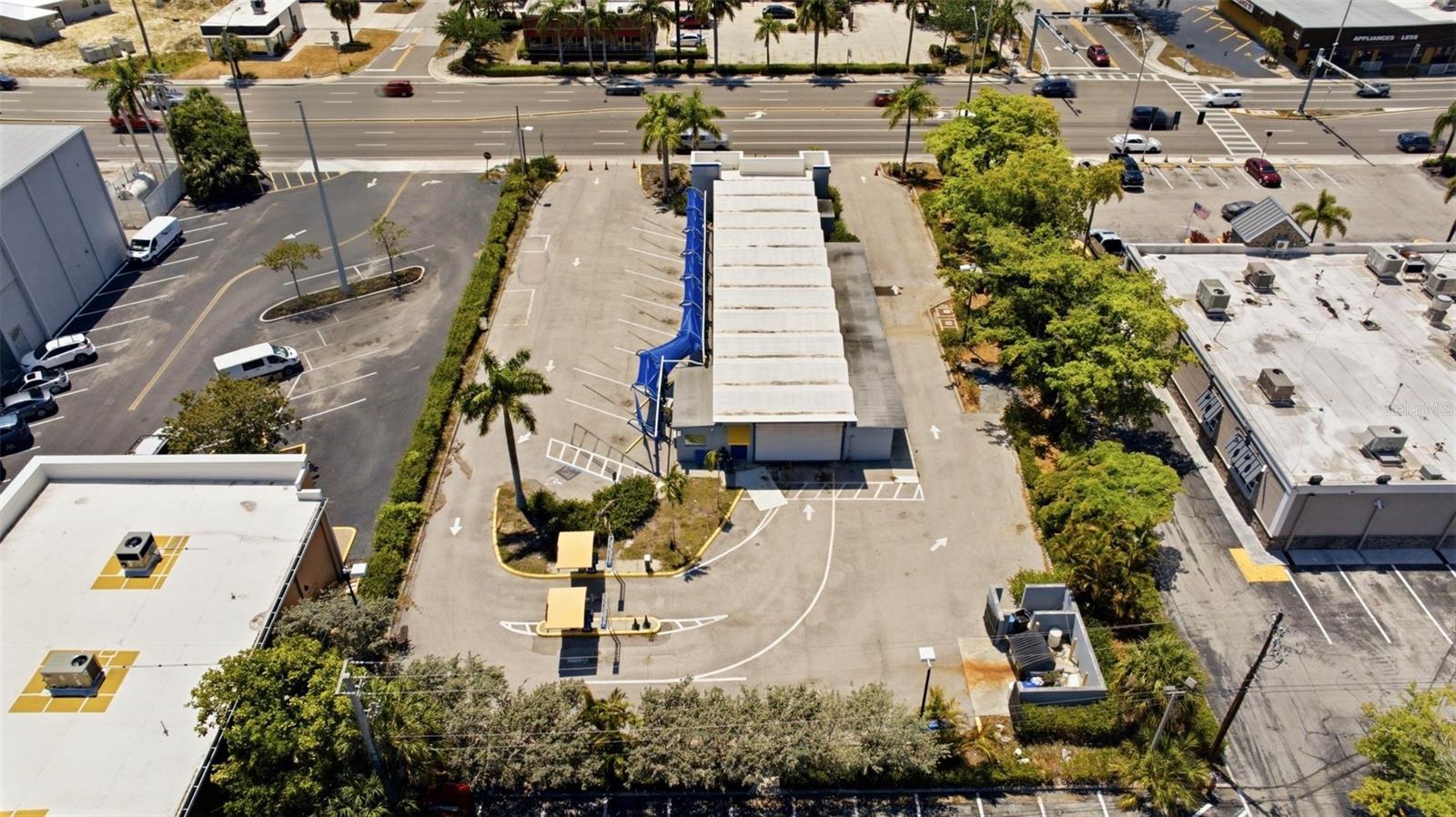 ACREAGE & UNREC - Commercial Sale