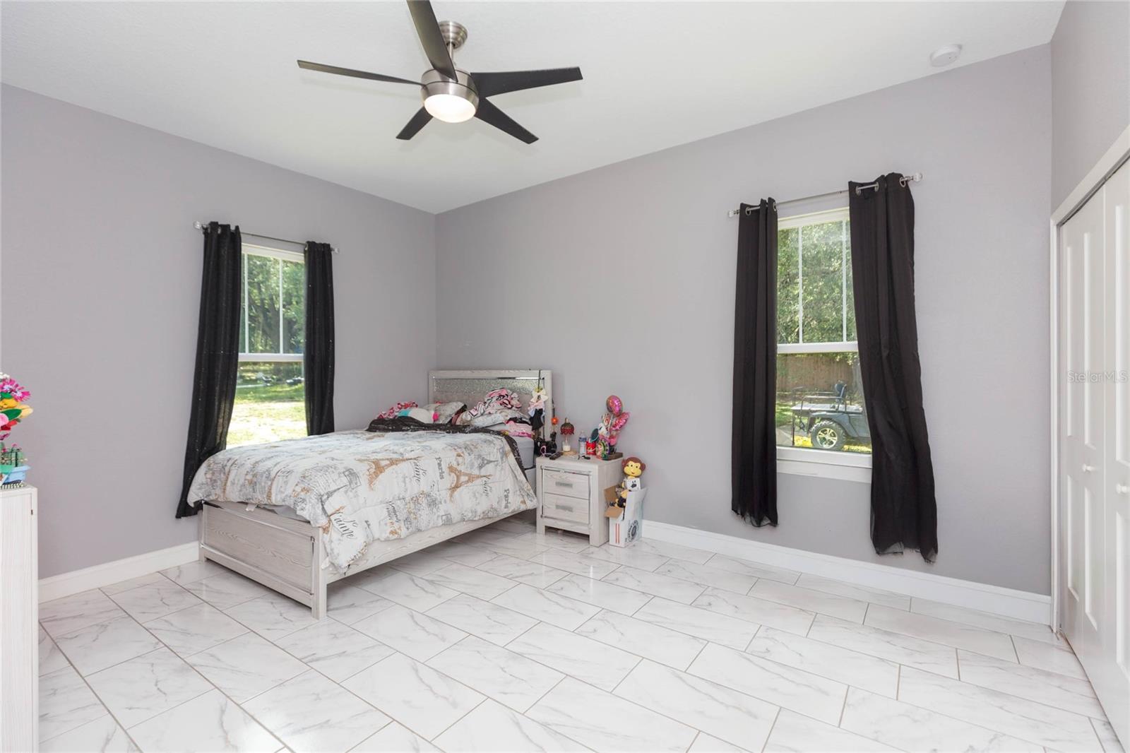 SUNBURST HILLS SUB - Residential