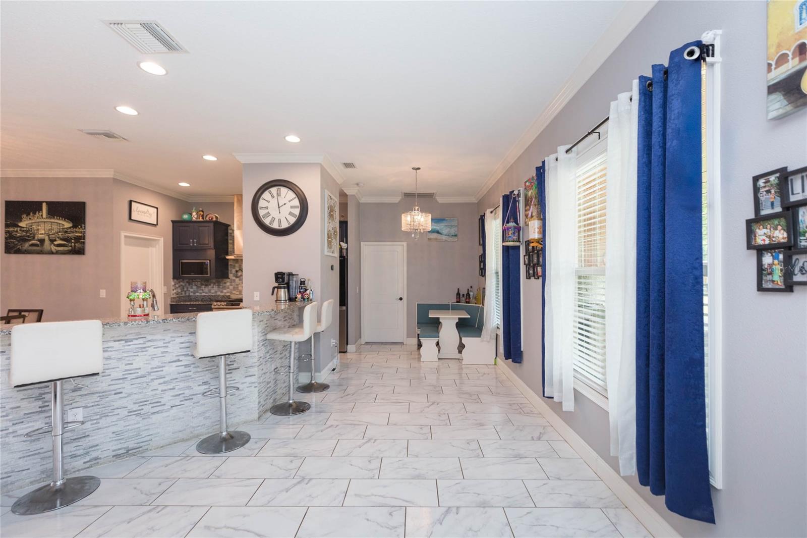 SUNBURST HILLS SUB - Residential