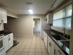 HILLDALE - Residential Lease