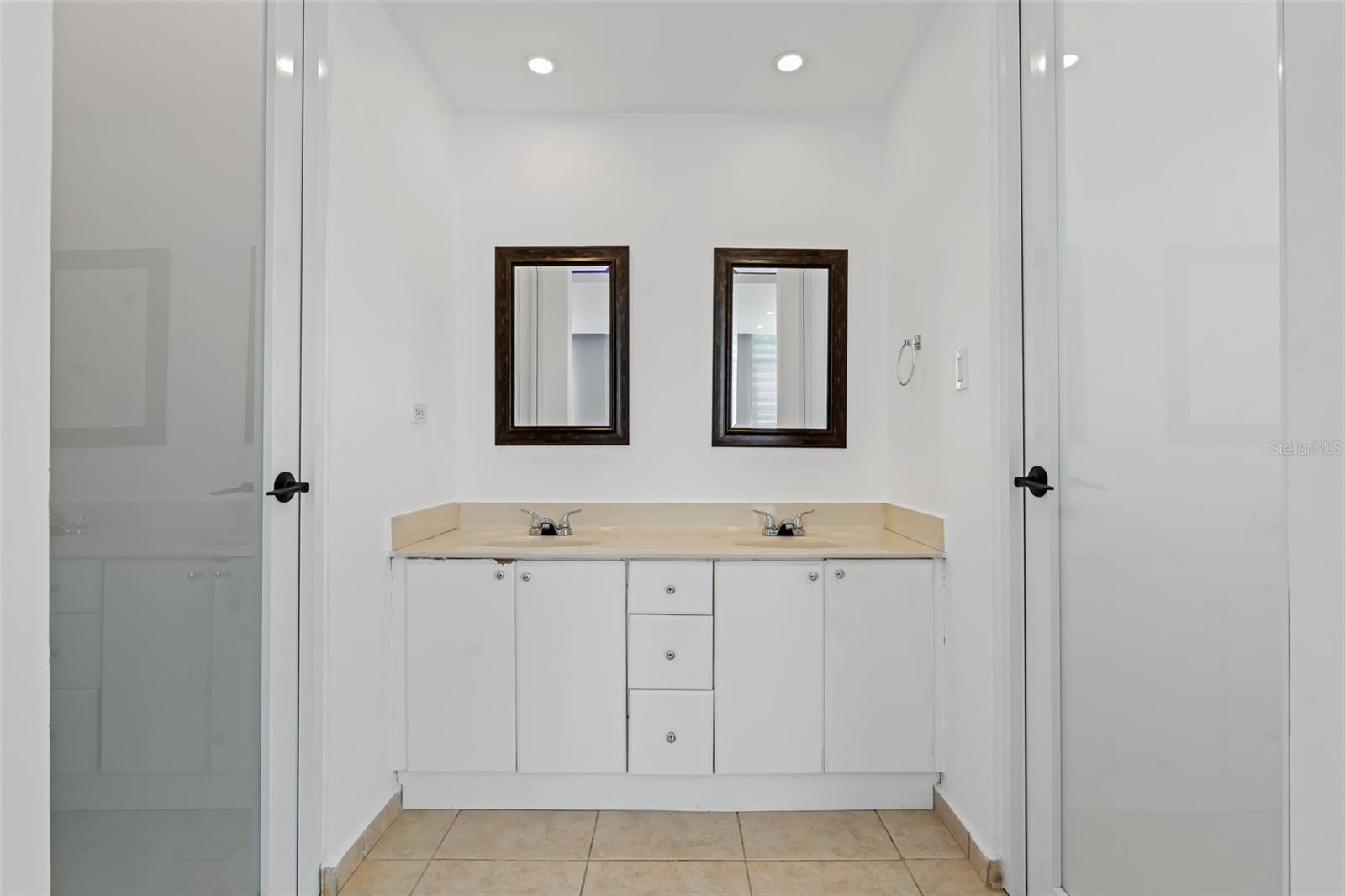LADERAS DE SAN JUAN - Residential