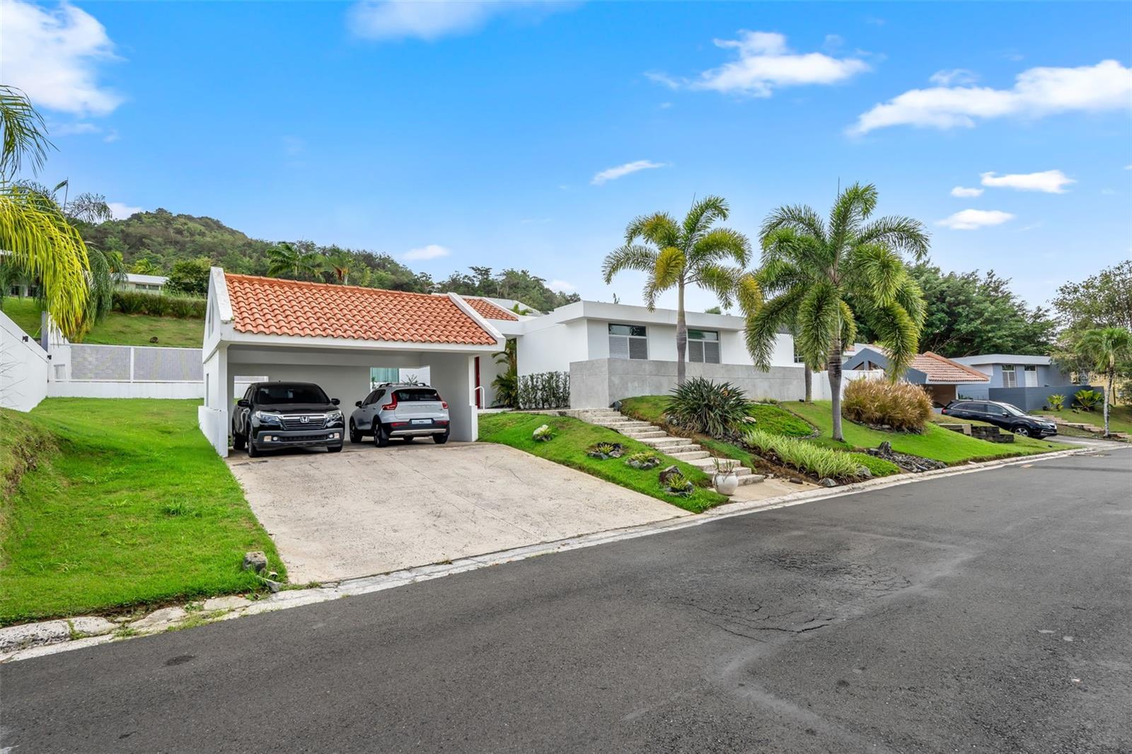 LADERAS DE SAN JUAN - Residential