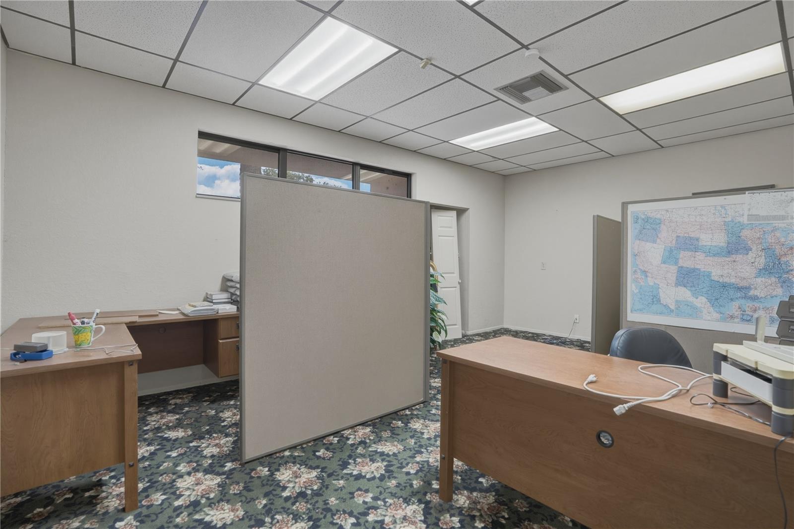 LESLEYS SUB - Commercial Sale