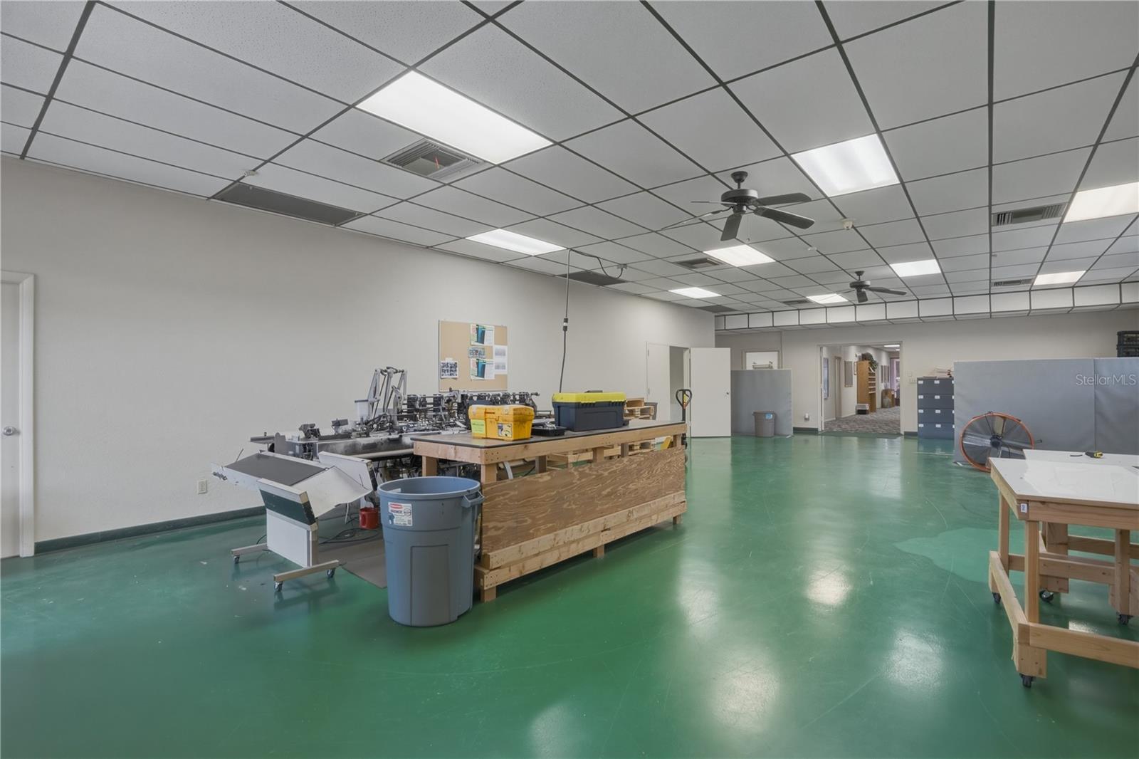 LESLEYS SUB - Commercial Sale