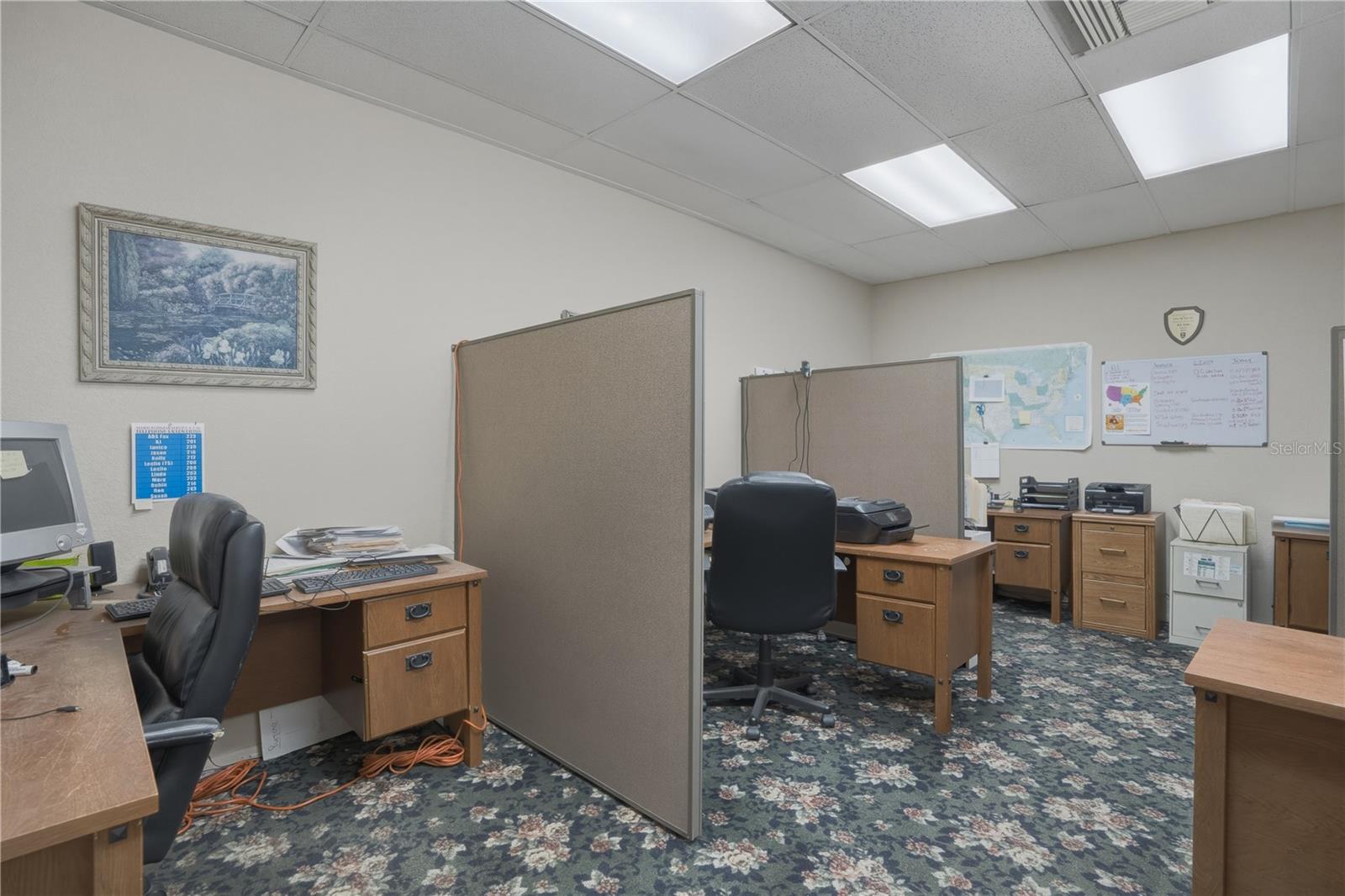 LESLEYS SUB - Commercial Sale
