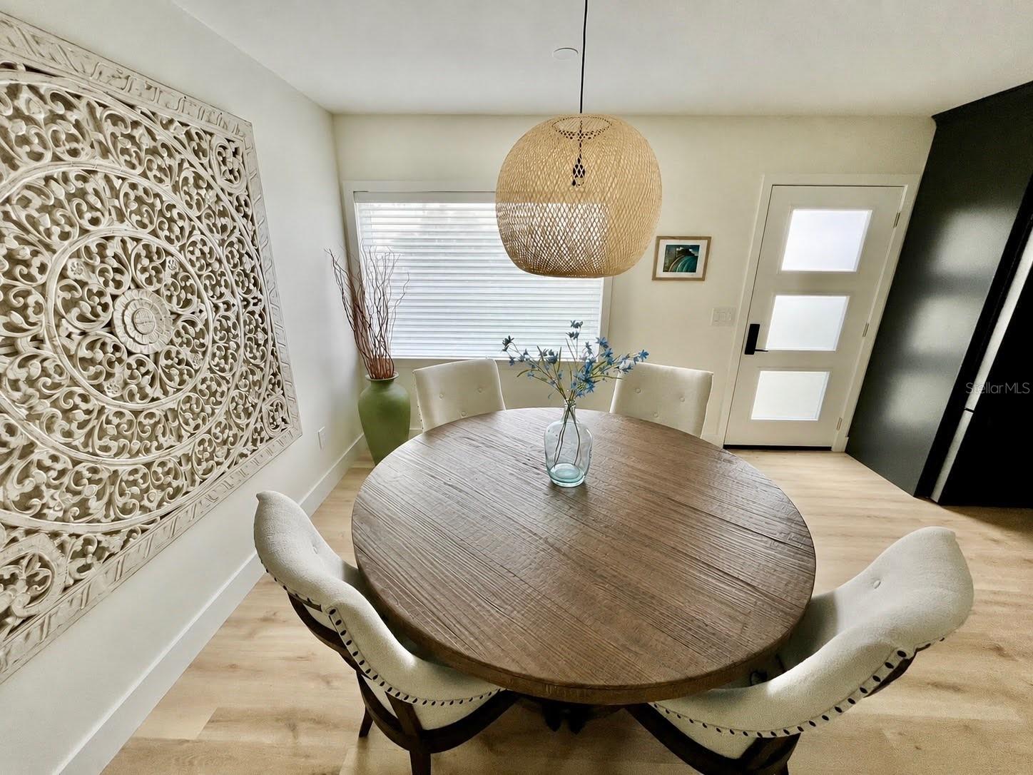 SIMMONS SUB - Residential Lease