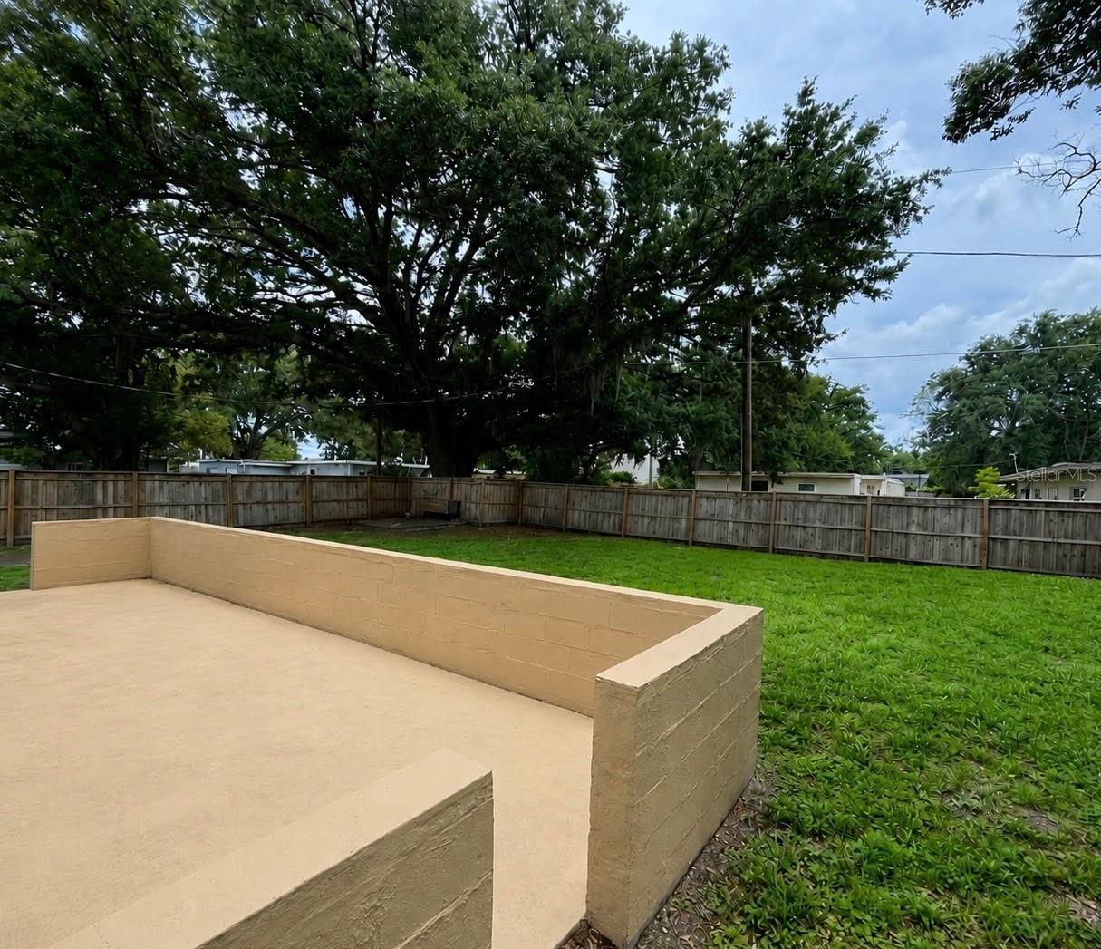 SIMMONS SUB - Residential Lease