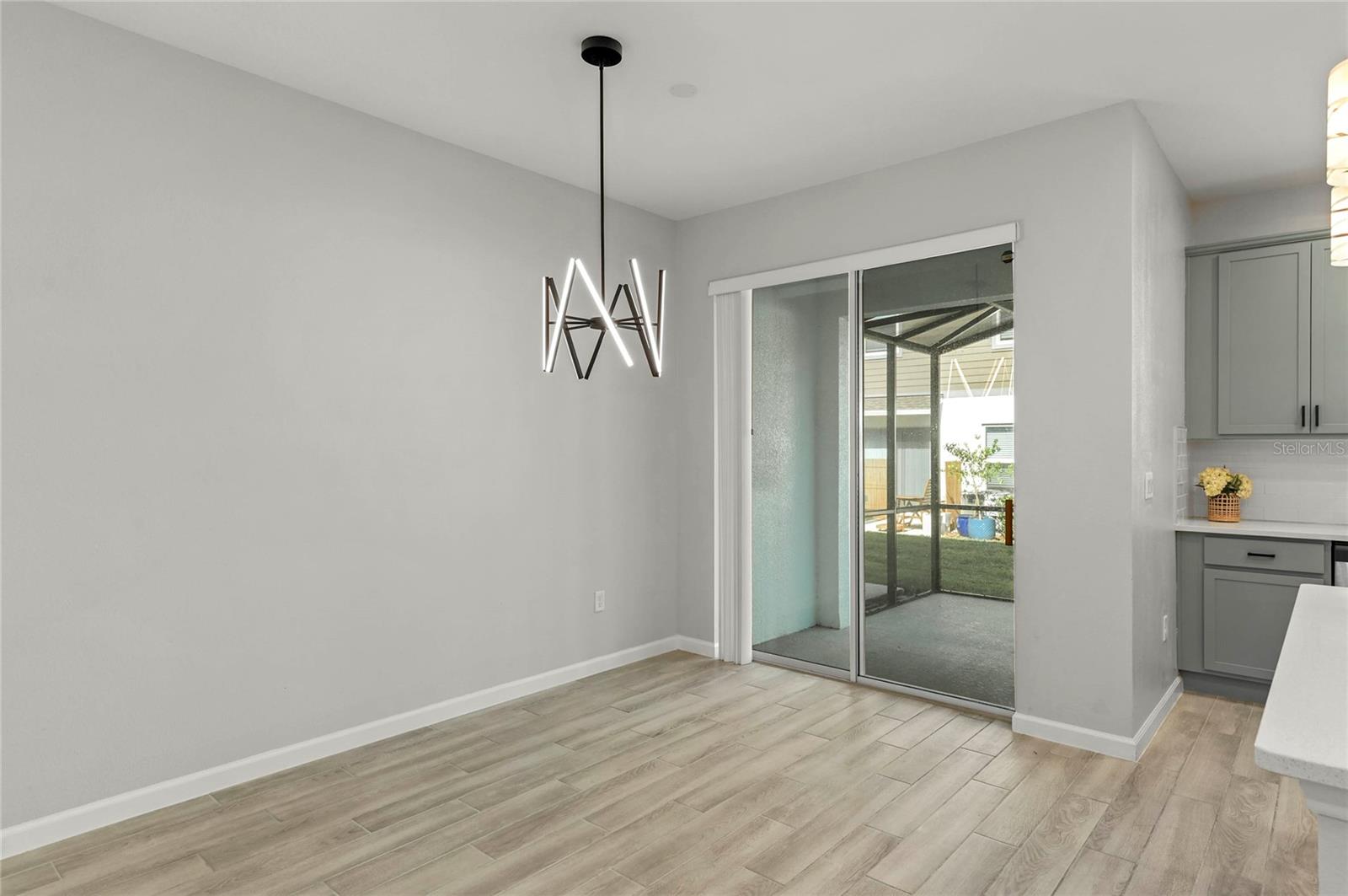 TOWNS AT TUSKAWILLA COMMONS - Residential