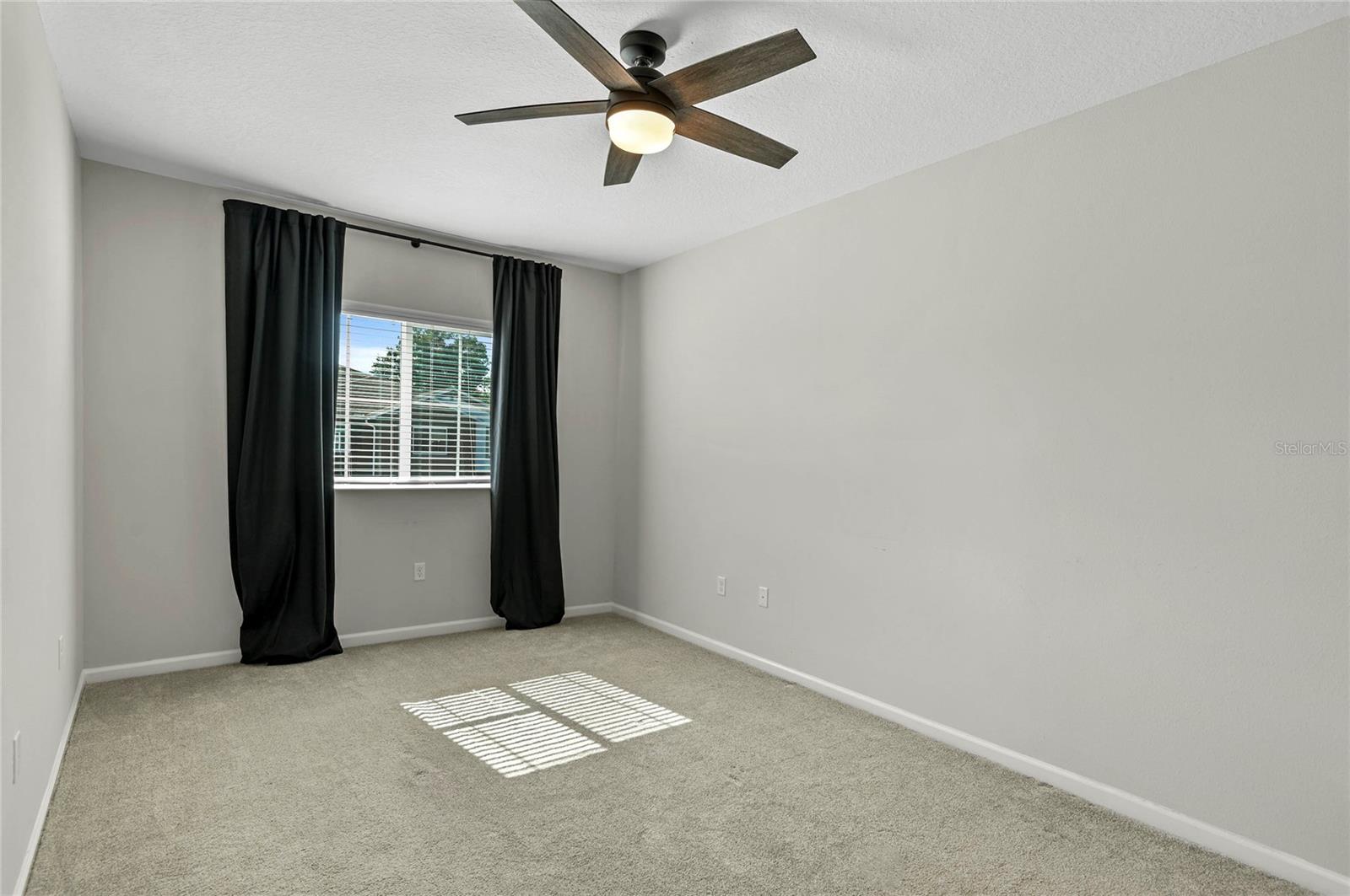 TOWNS AT TUSKAWILLA COMMONS - Residential
