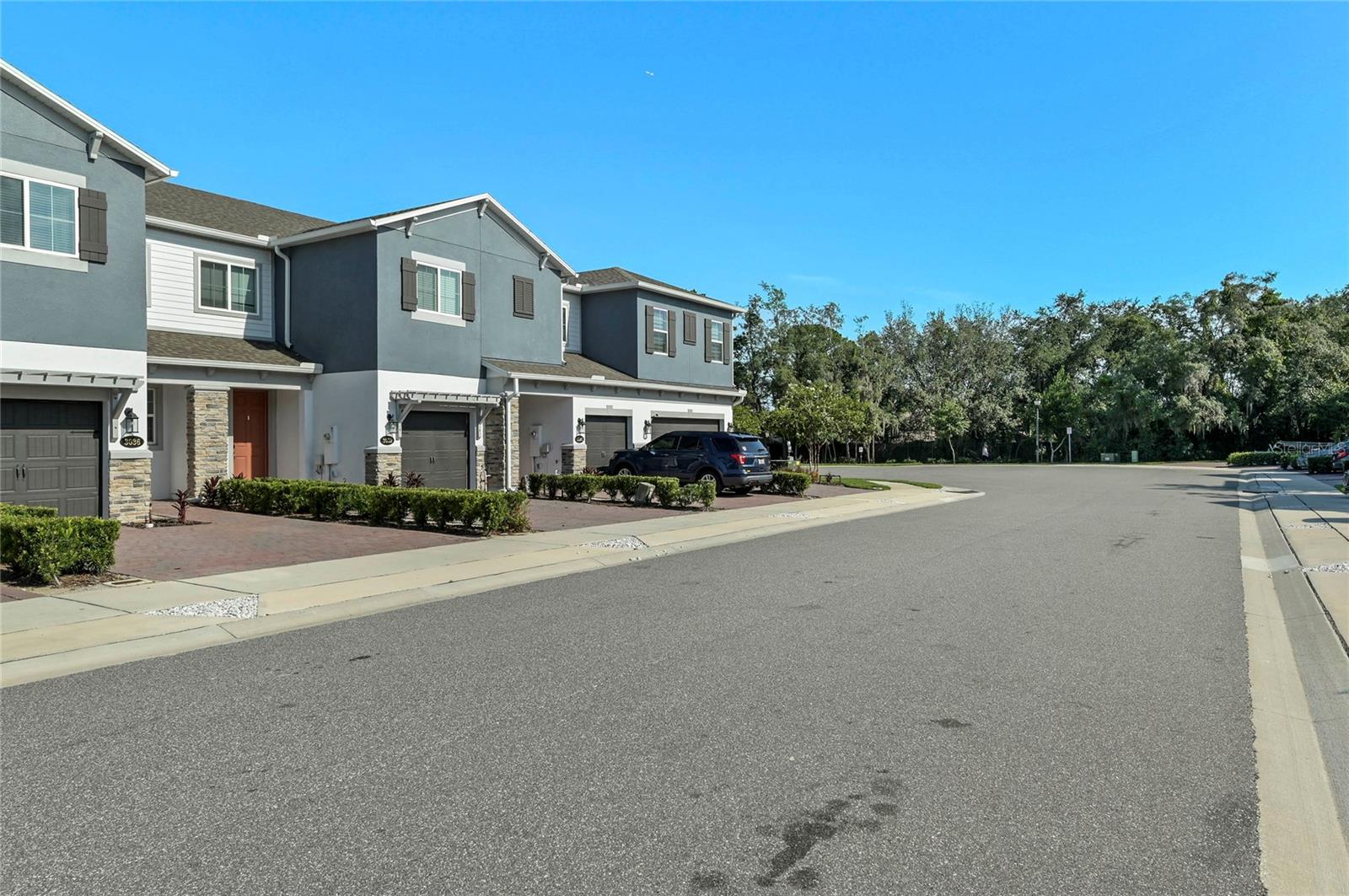 TOWNS AT TUSKAWILLA COMMONS - Residential