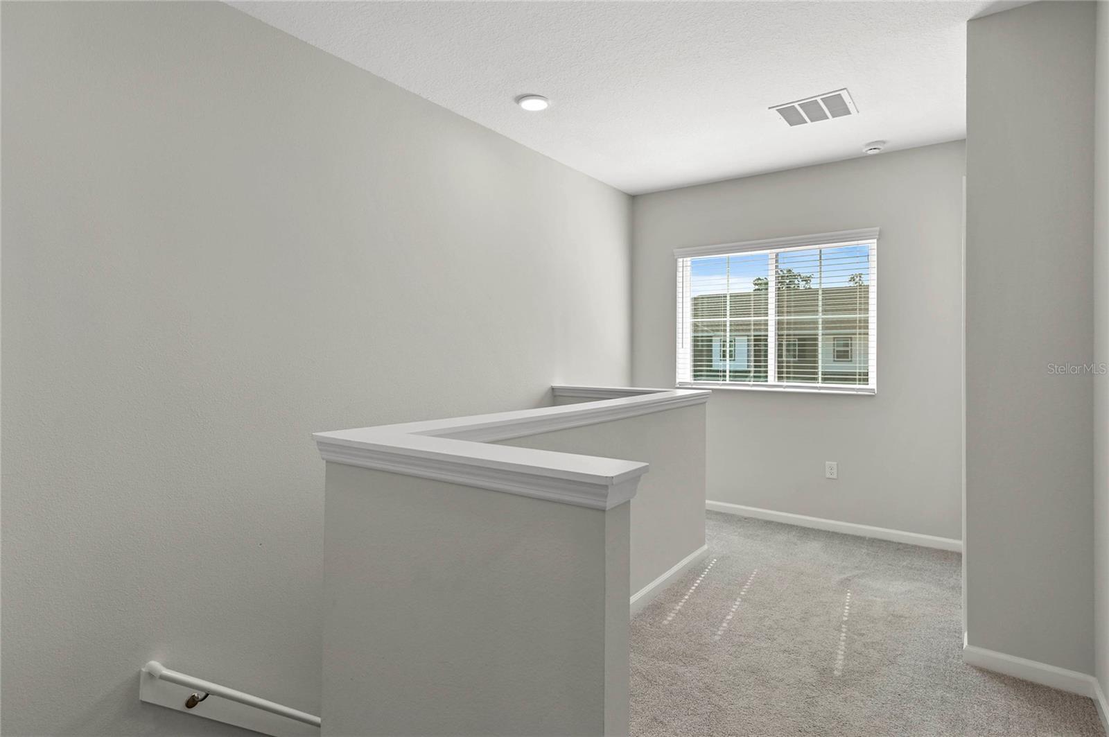 TOWNS AT TUSKAWILLA COMMONS - Residential