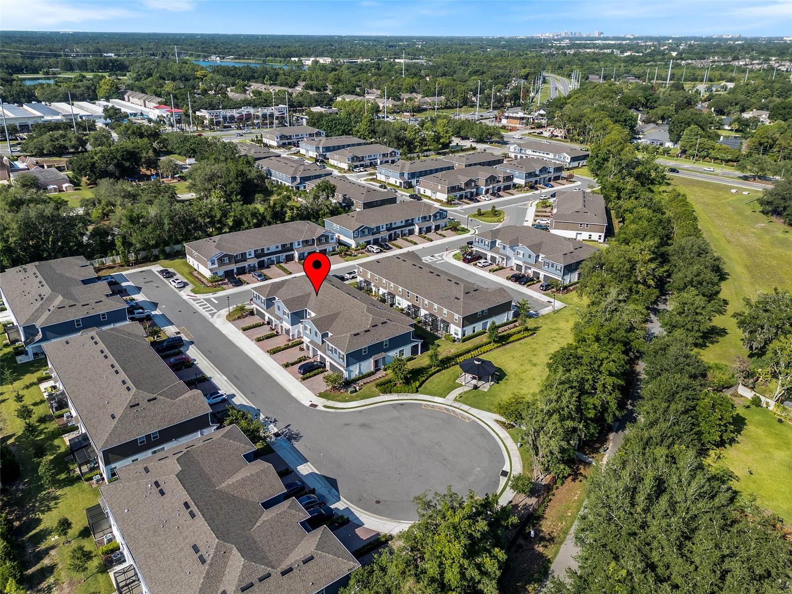 TOWNS AT TUSKAWILLA COMMONS - Residential