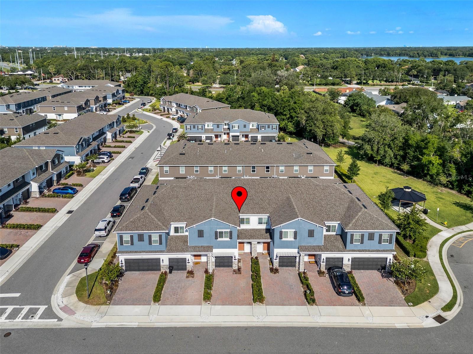 TOWNS AT TUSKAWILLA COMMONS - Residential
